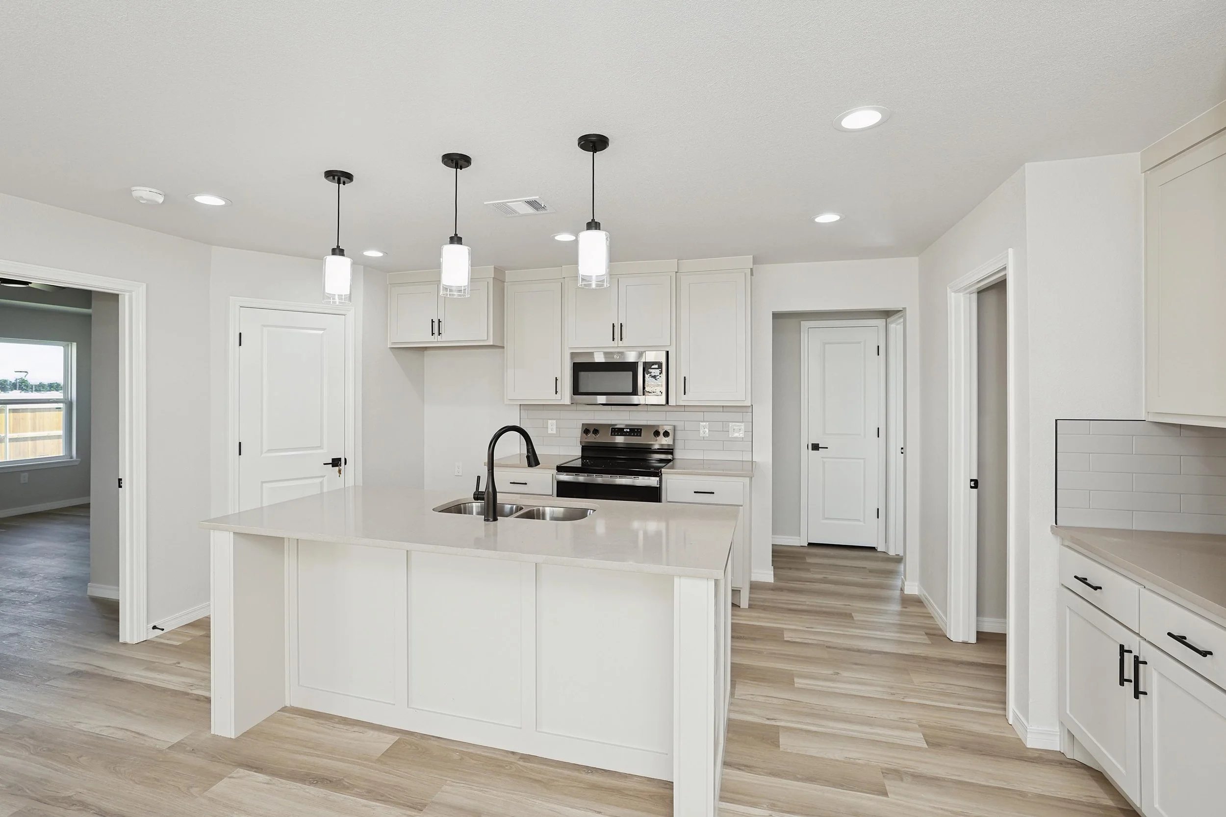 5-Kitchen.jpg