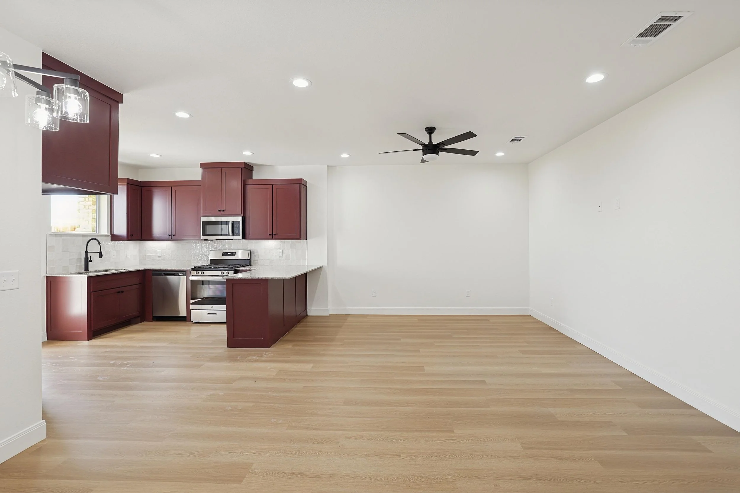 4-Open Floorplan.jpg
