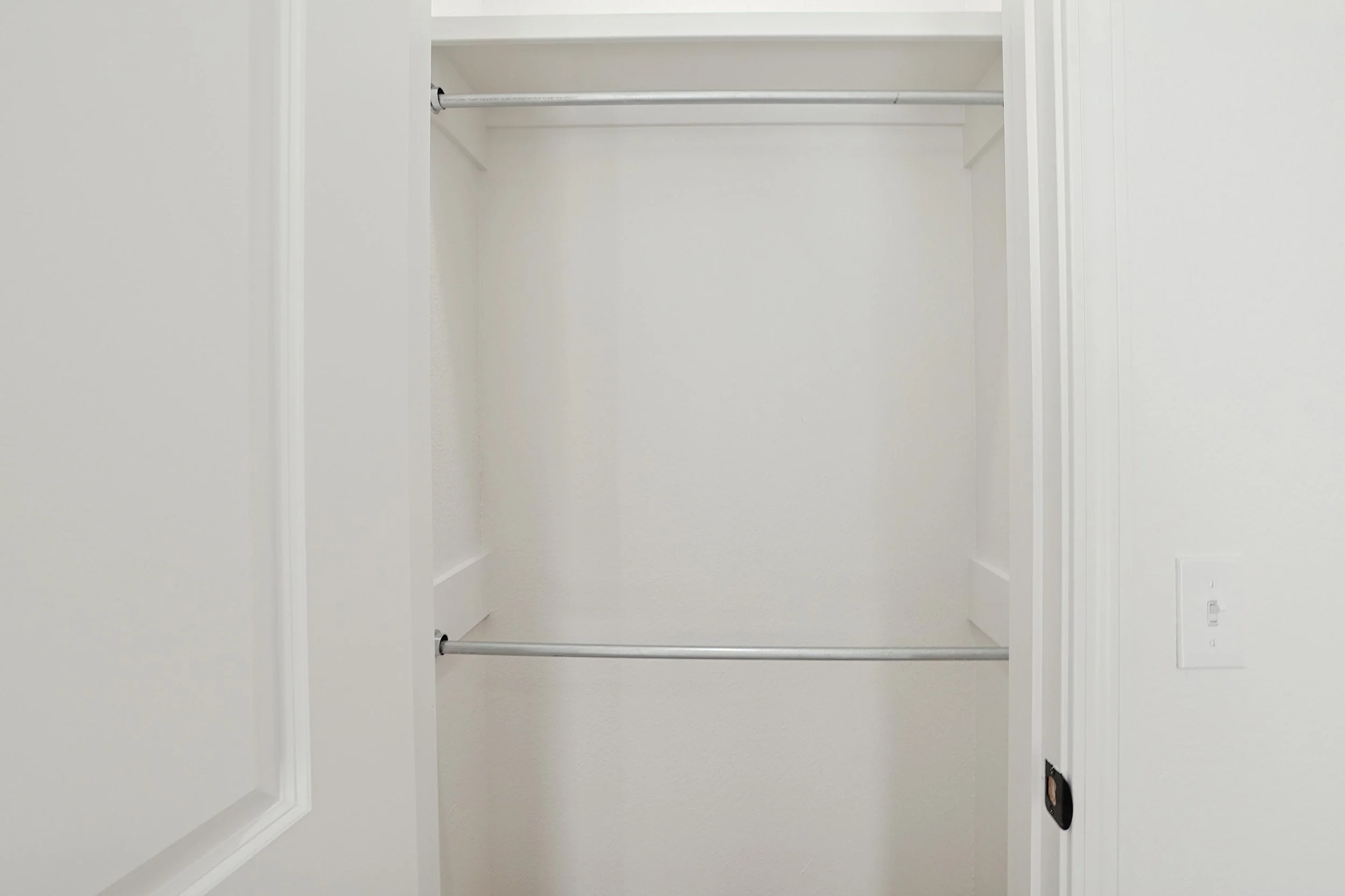 20-2nd Bedroom Closet.jpg