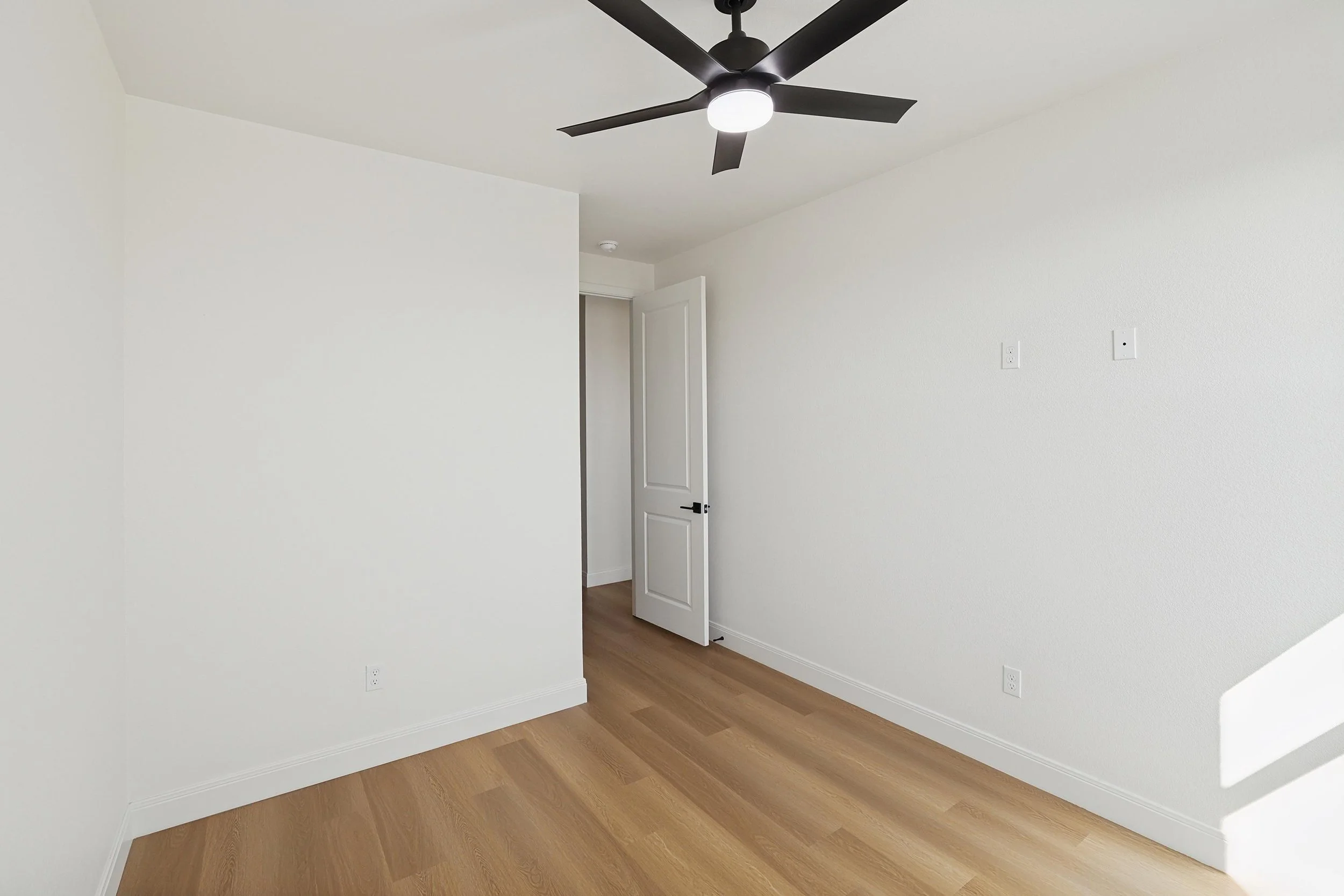 22-3rd Bedroom.jpg