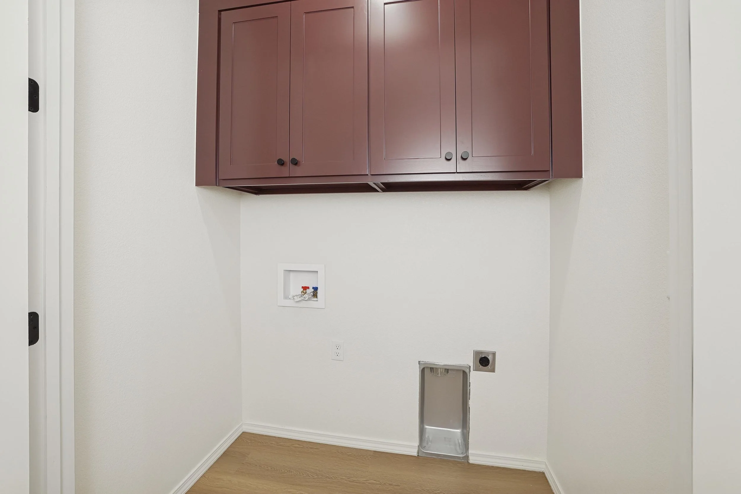 24-Utility.jpg