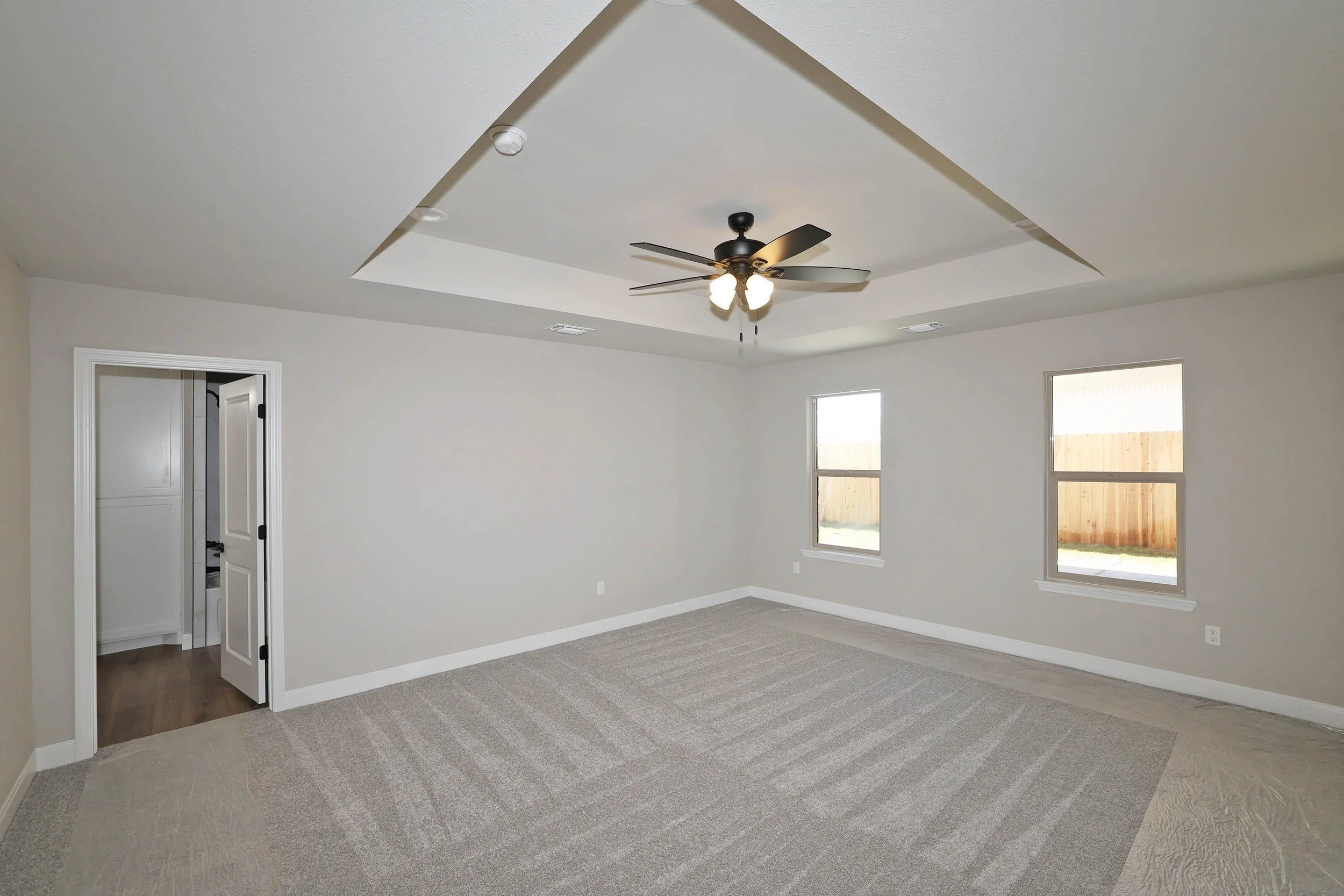 11-Primary Bedroom.jpg