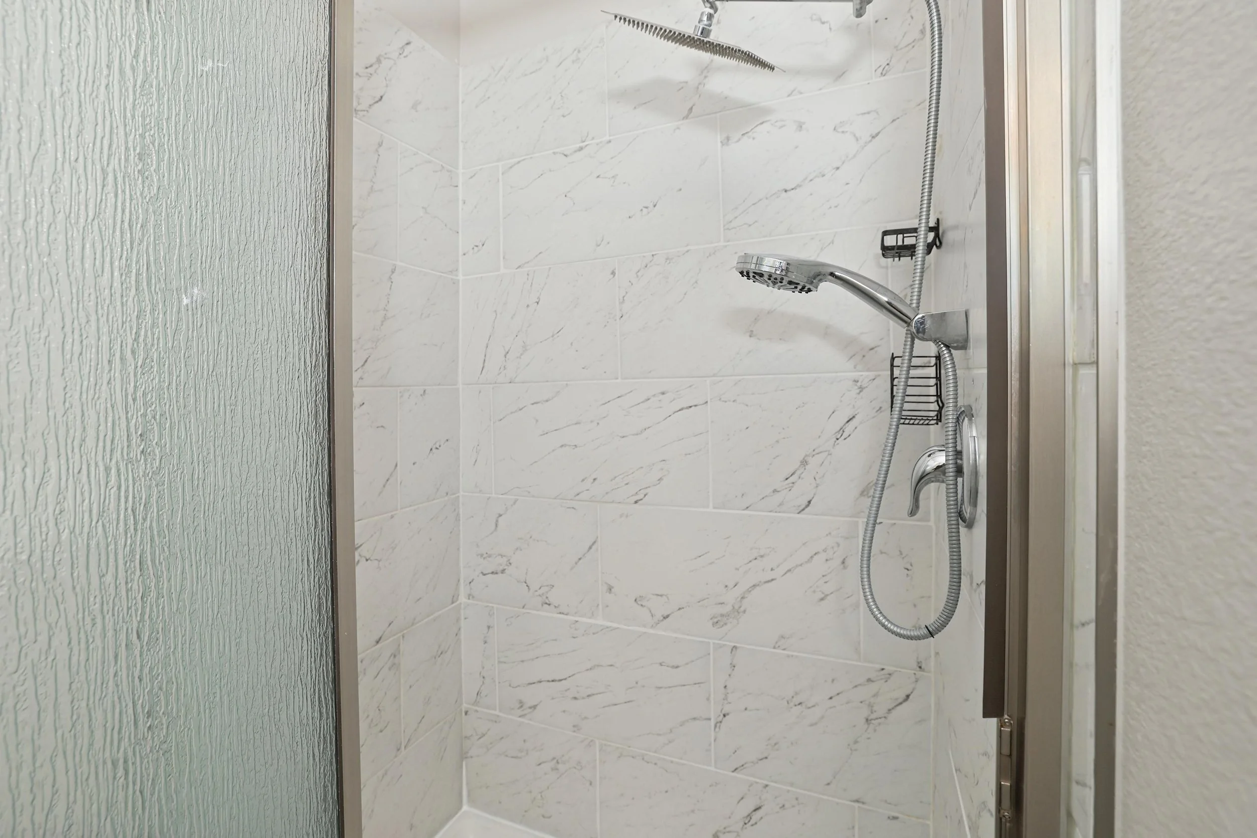18-Primary Bath Shower.jpg
