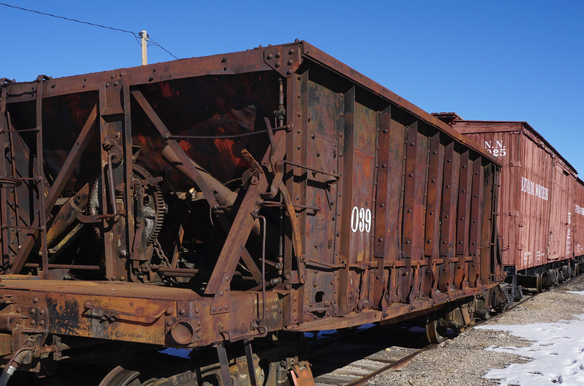Rusted Train Wagon 1039 Refrigerator Wrap — RM wraps LLC