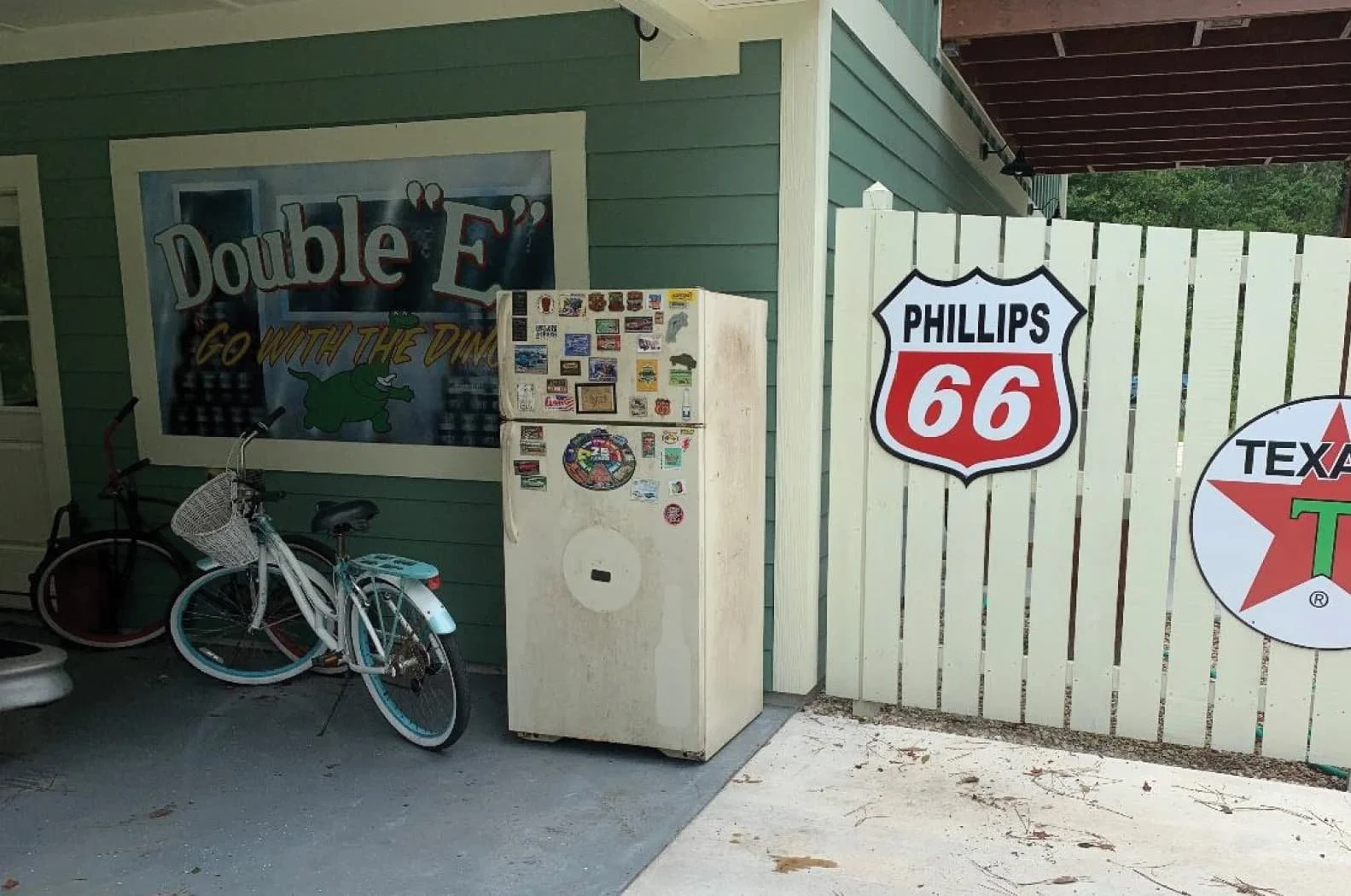 Dave's Royal Crown Detailing Fridge