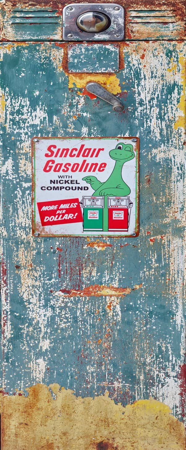 Rustic Green Sinclair Gas Pump Fridge Wrap right side