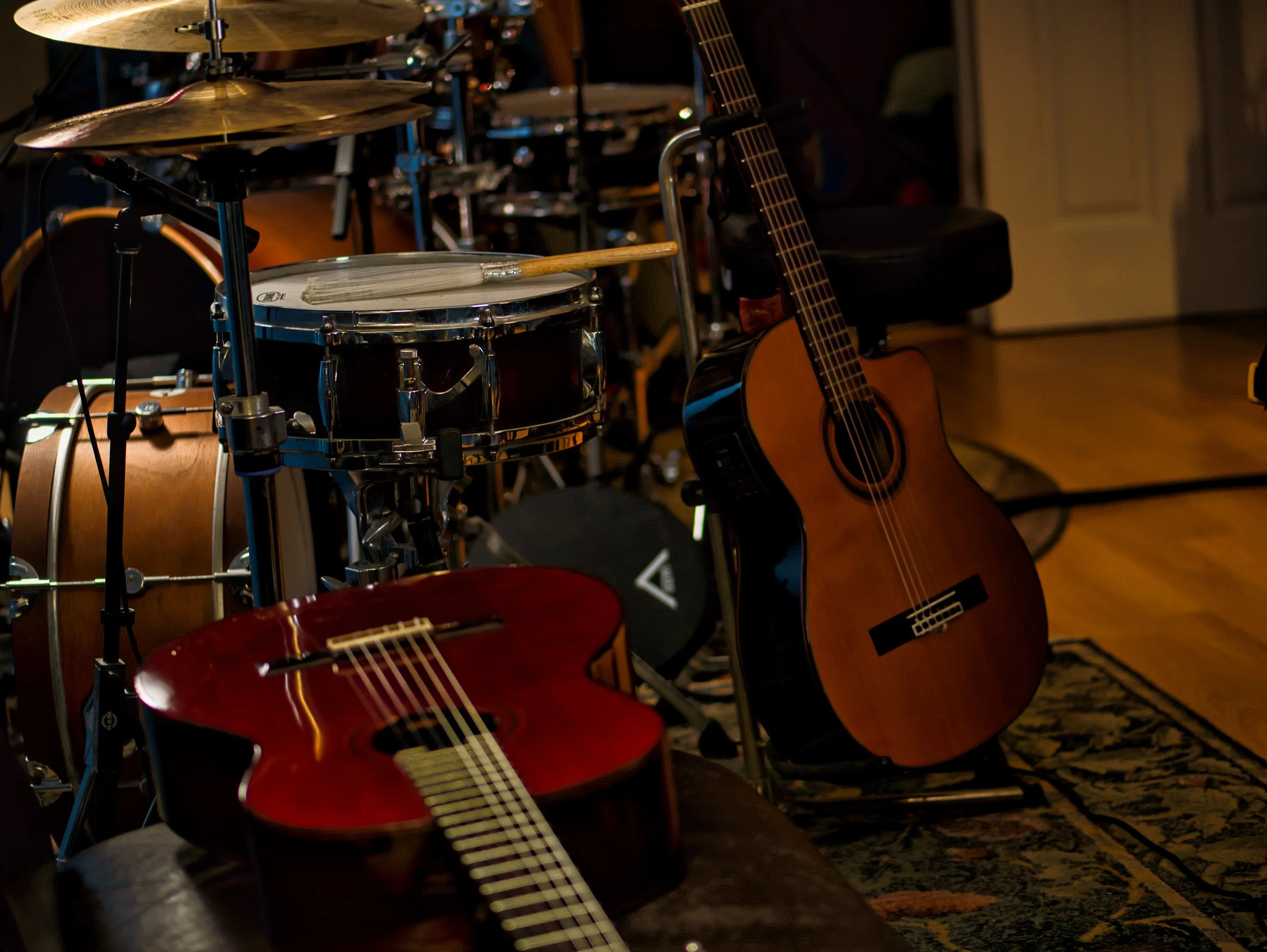 two gtr drum.jpeg