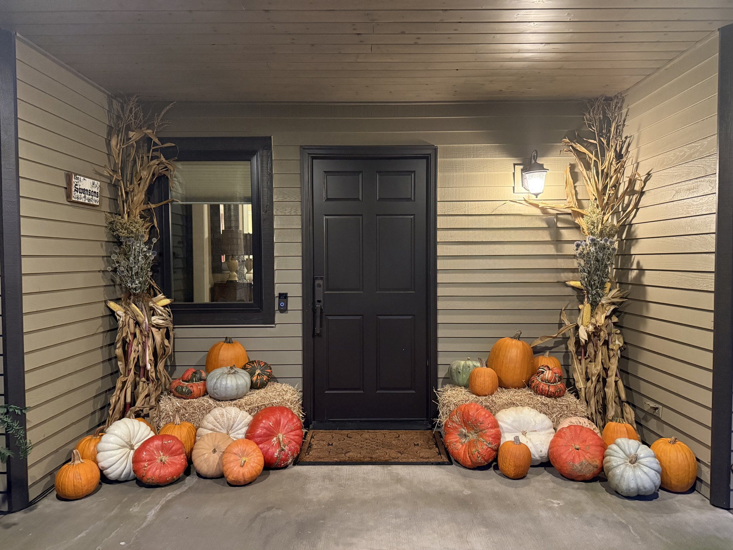 Pumpkin display 21.jpeg