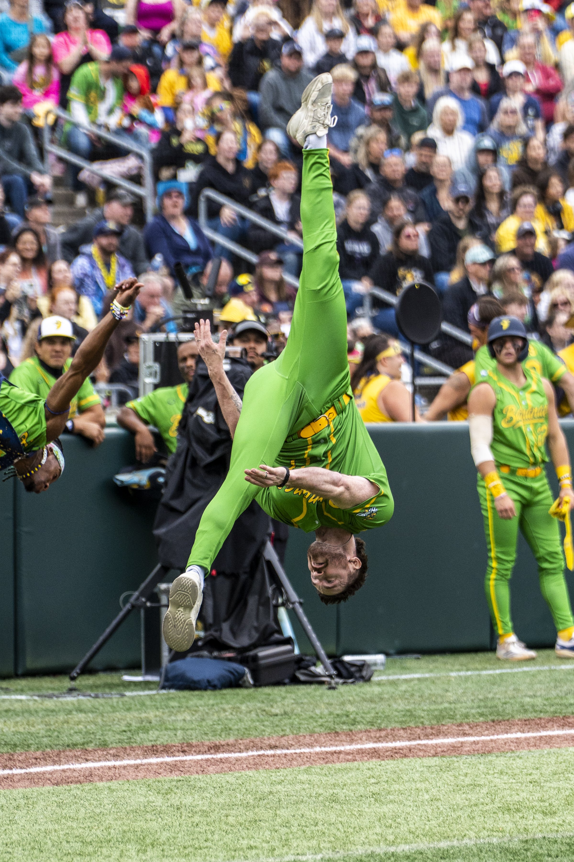 1000_BOW6523-2.jpg