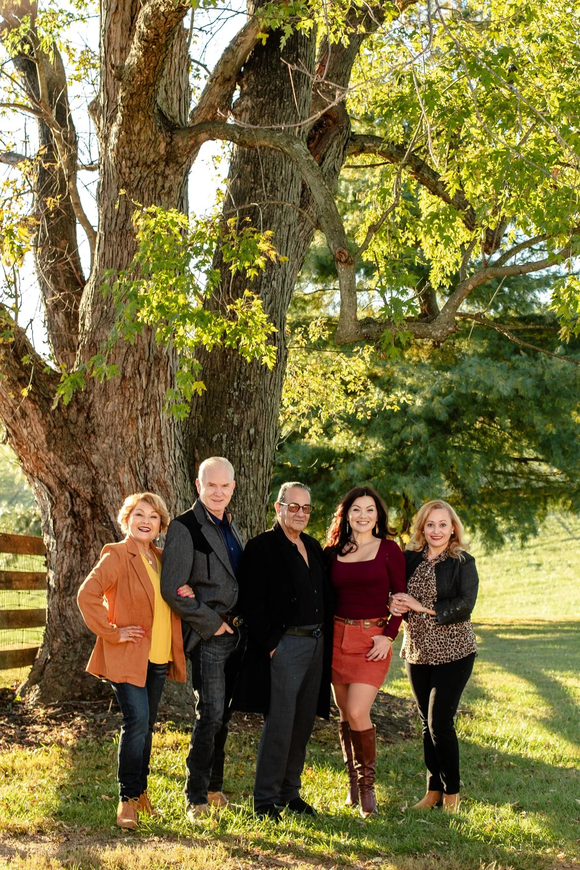 DaisySaullsFamilyFall2025 (13 of 107).jpg