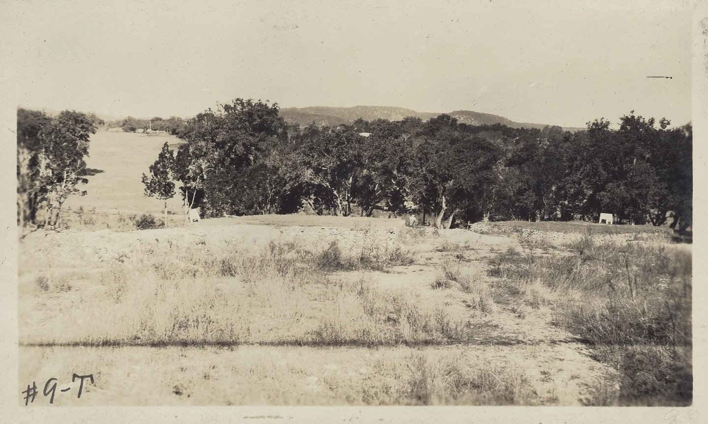 What is now #18 tee (previously 9 tee) looking back from the fairway. You can see what is now #11 (previously #2) in the background. Fun Fact: The front and back nine have been flipped over the years! 

#SaveMuny #MunyConservancy #LionsMunicipalGolfC