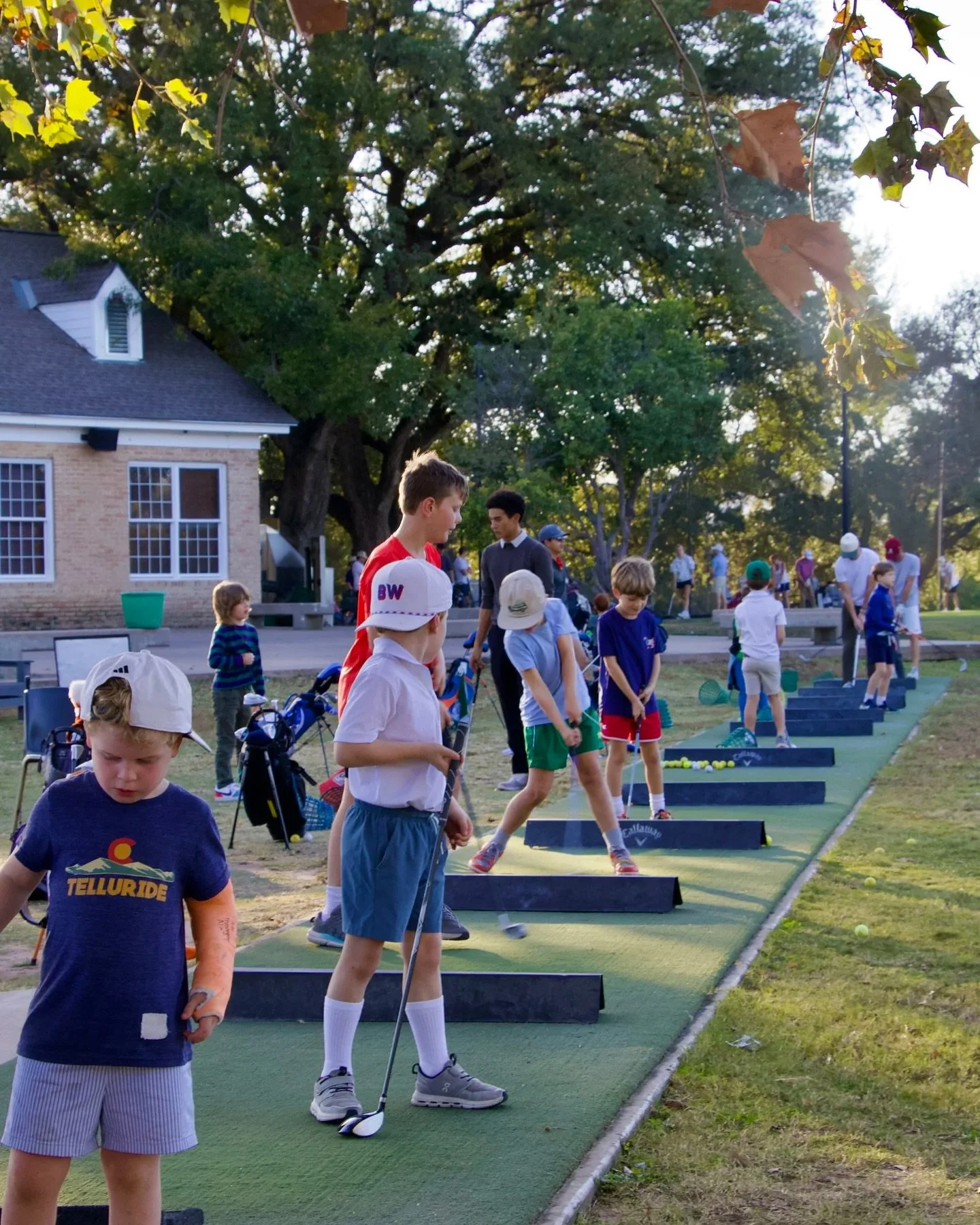 Austin Golf Academy is teaching the next generation of PGA Tour and Masters Champions here at Lions Muny! To learn more or sign up contact @austingolfacademy 🏌️&zwj;♀️🏌️&zwj;♂️⛳️
