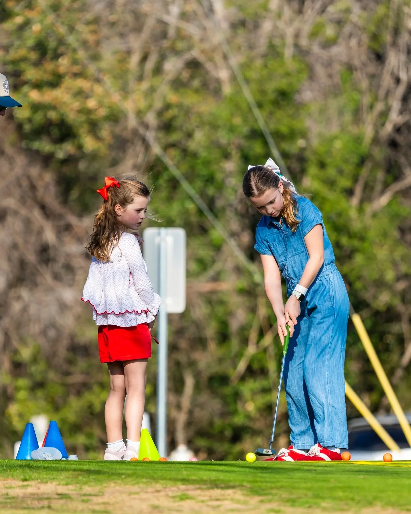 Girls and women make up the fastest growing demographic in golf ⛳️💚 Happy to see our girls growing in the game here at Muny! 

#InternationalWomensDay #SaveMuny #MunyConservancy #LionsMunicipalGolfCourse #ImagineMuny