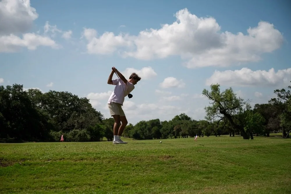 Time to level up that golf swing. Who's with us? 🏌️&zwj;♂️🏌️&zwj;♂️

📸: @cartersmithphotography 

#SaveMuny #MunyConservancy #LionsMunicipalGolfCourse #ImagineMuny