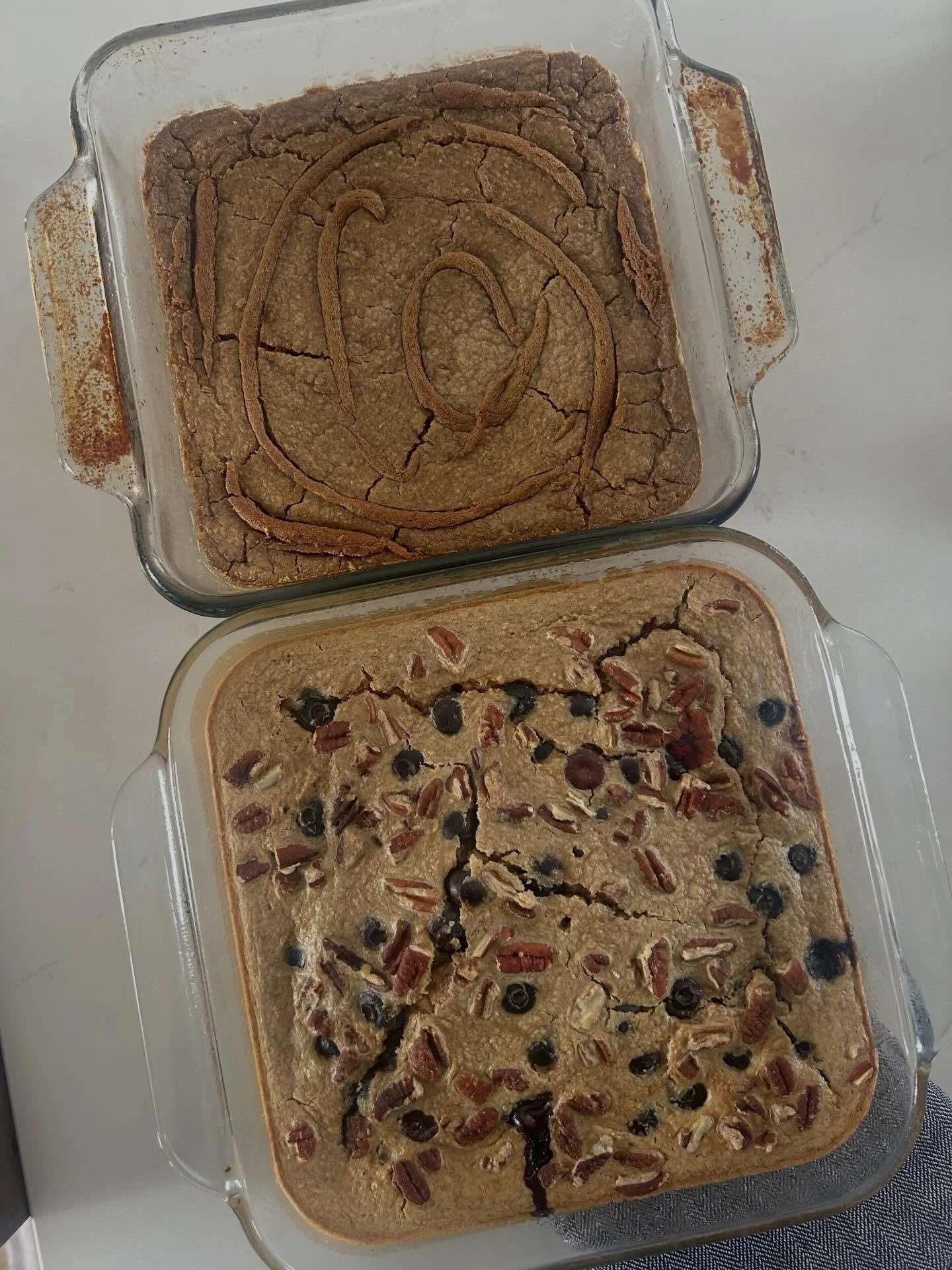 BLENDED BAKED OATS 🫐🍯

If you do one thing this week, make these blended baked oats. 

BLUEBERRY BAKED OATS W PECANS 🫐 

2 1/2 cups Oats 
1 3/4 cups milk (or dairy free alternative)
1/2 cup Plain Greek Yogurt
2 Eggs 
1/4 cup Maple Syrup
2 tsps Cin