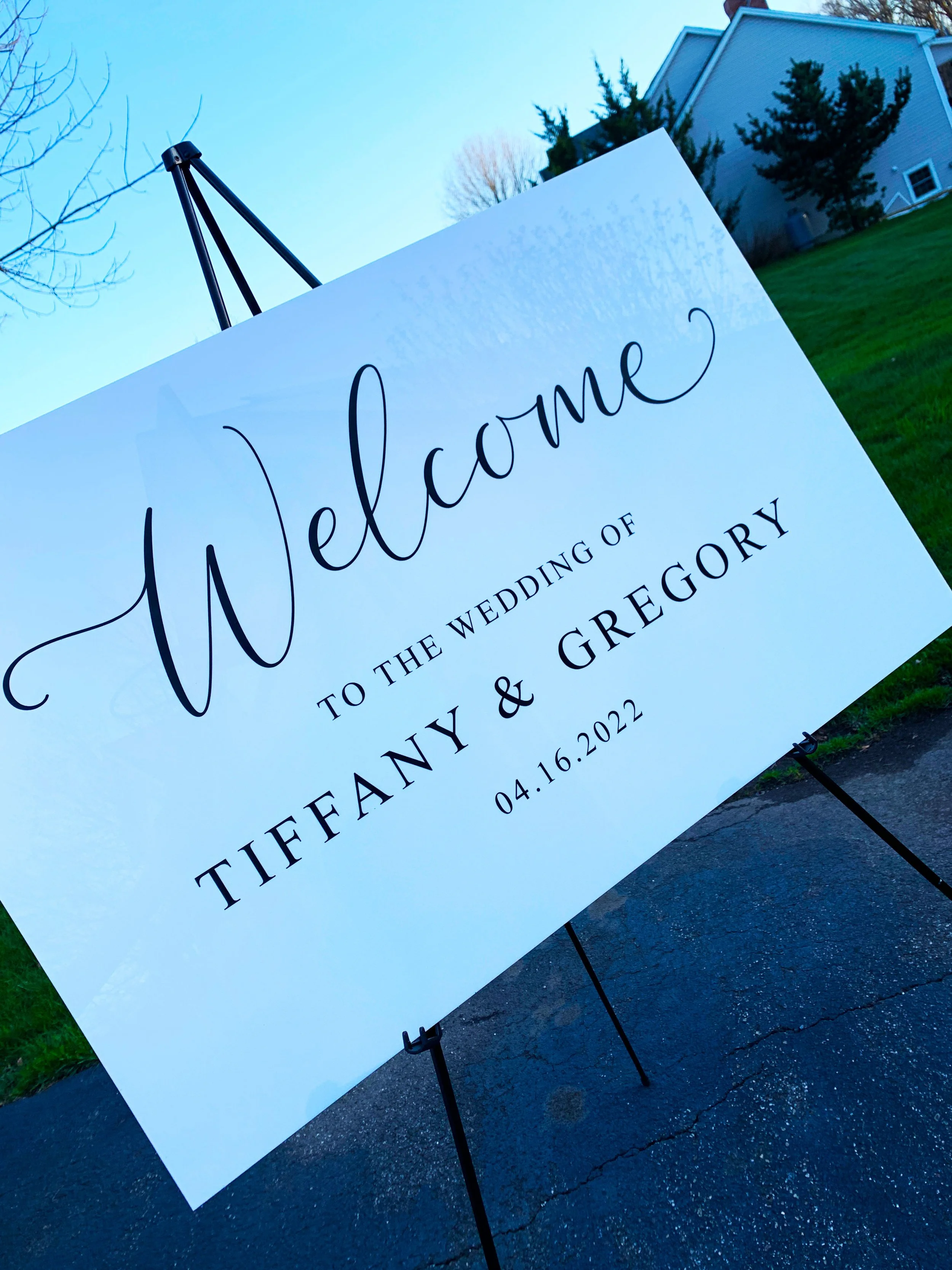 Signage_Tiffany-Griffin-wedding-welcome_24x36-acrylic_4.16.22_02.jpg