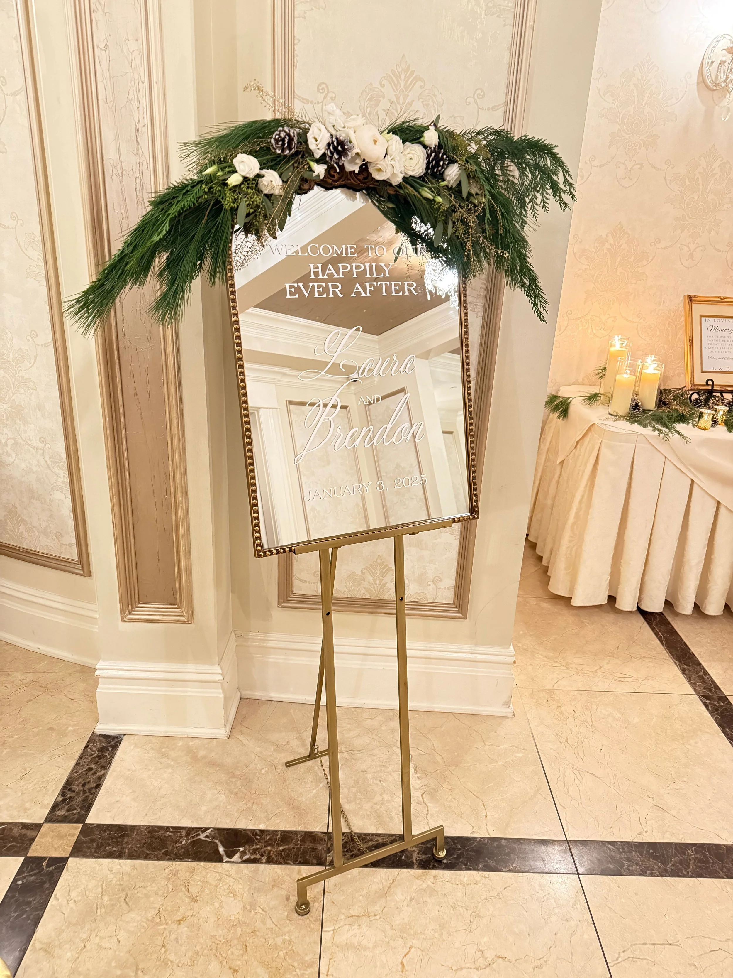 Signage_Laura-Lyones-wedding-welcome-mirror_1.3.25_05-edit.jpg