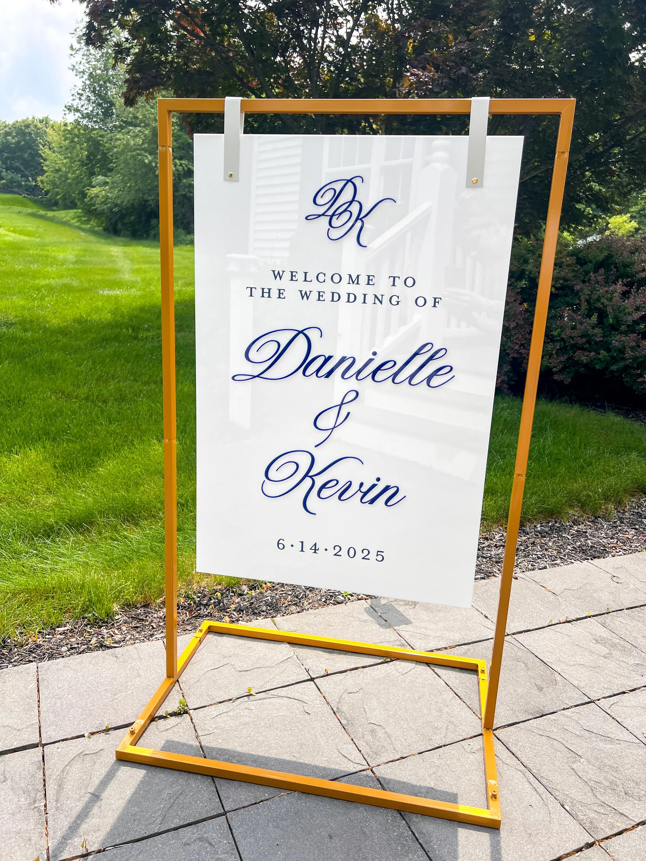 Signage_Danielle+Kevin_weddingwelcome_6.14.25_01-edit.jpg