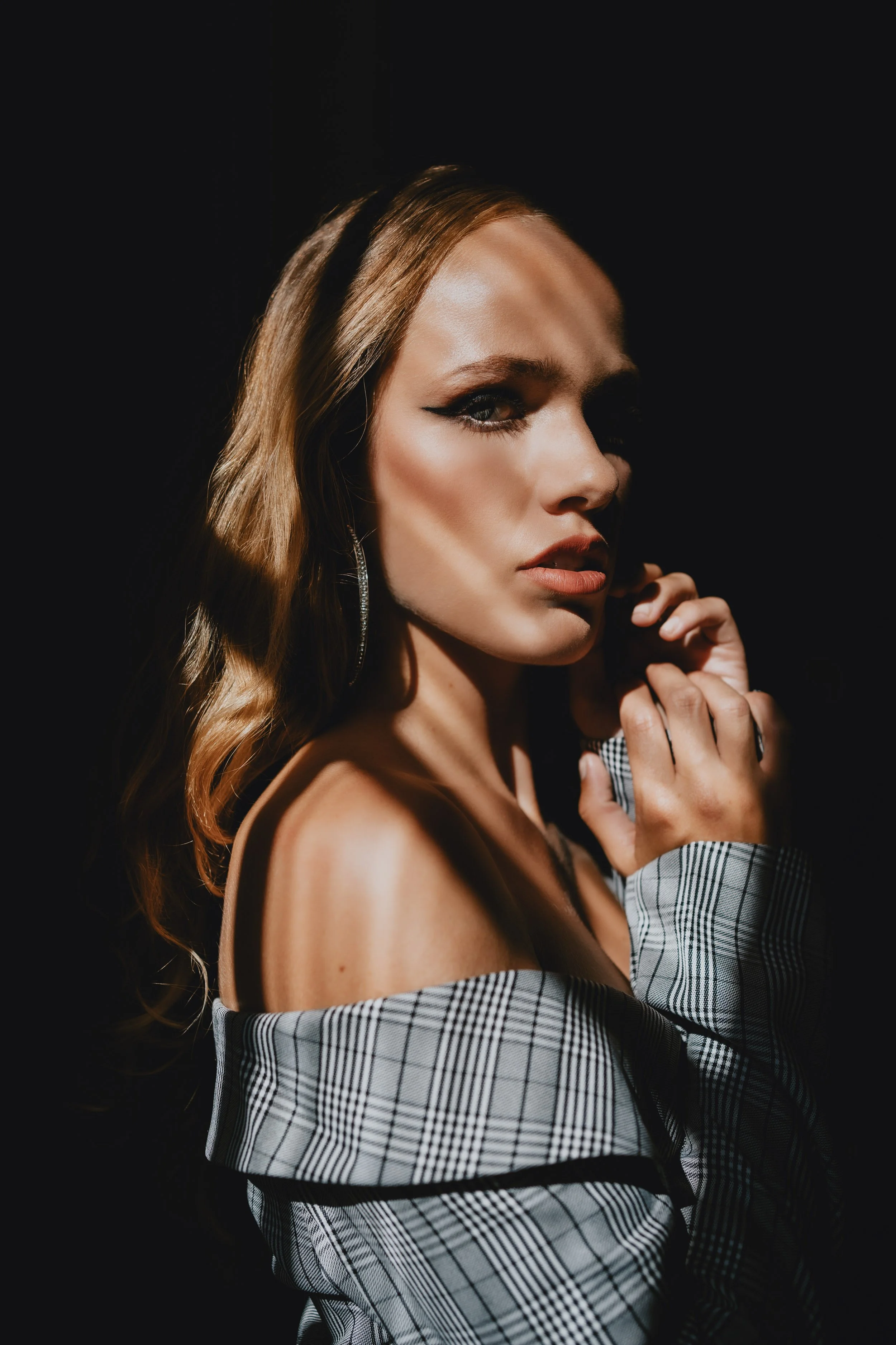 Sun contrast portrait with blonde