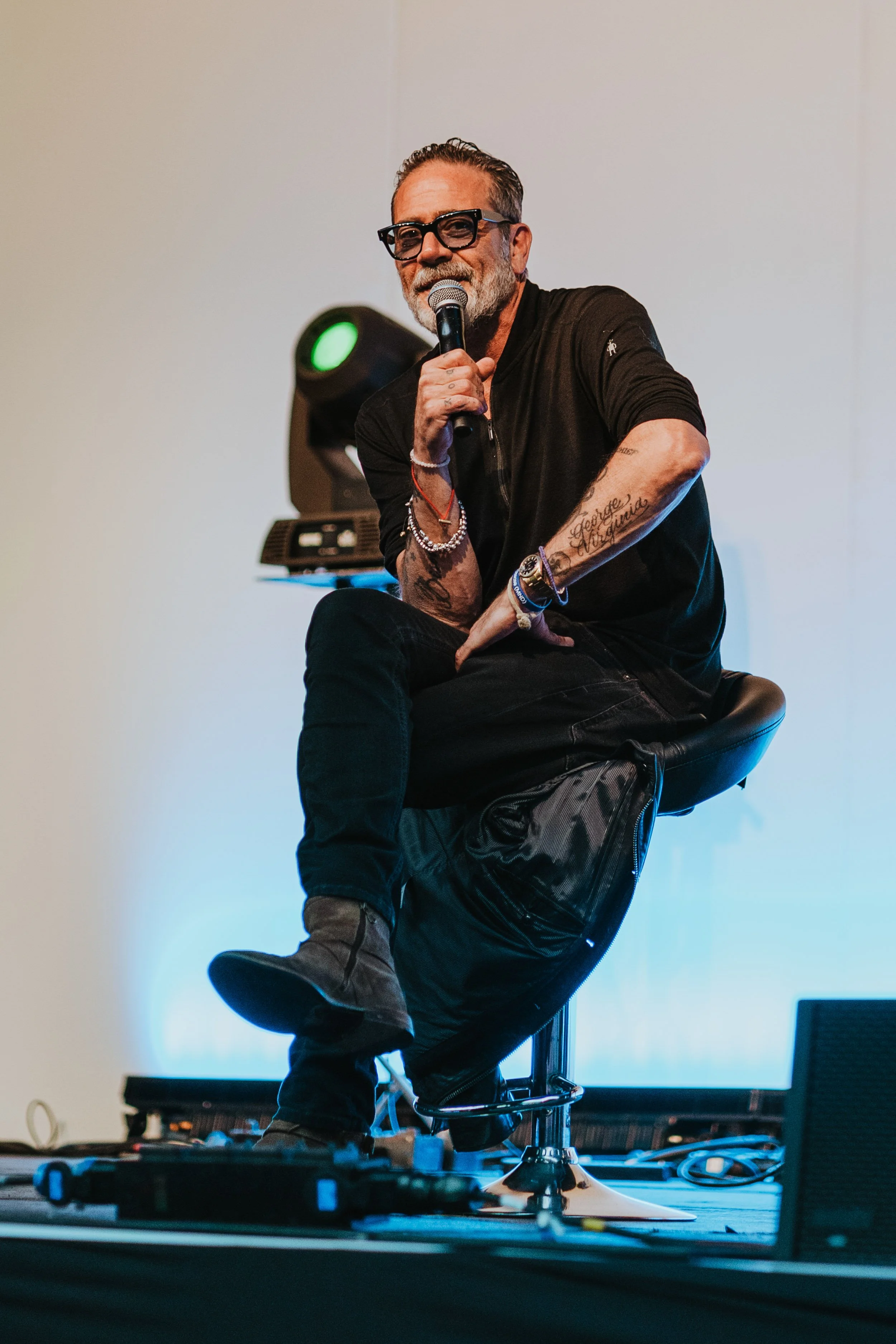 Jeffrey Dean Morgan panel convention