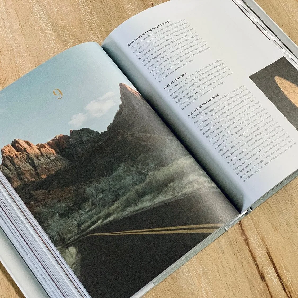 Join us tomorrow for hangs, snacks &amp; bible study ❤️&zwj;🔥
7pm at the Sanctuary, 159 Durham Street