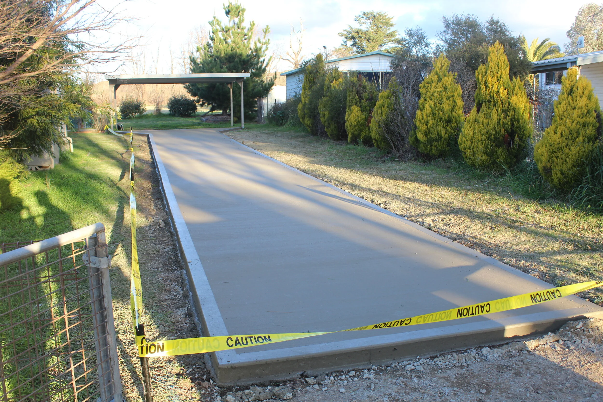 Long driveway concrete slab Regional NSW