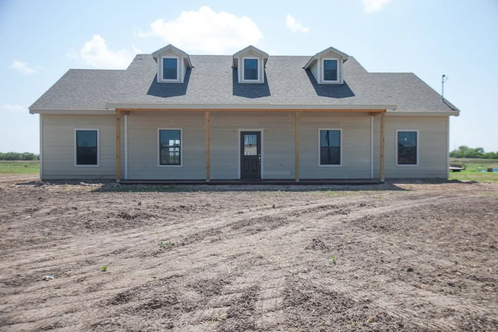 Las Fincas — Cayetano