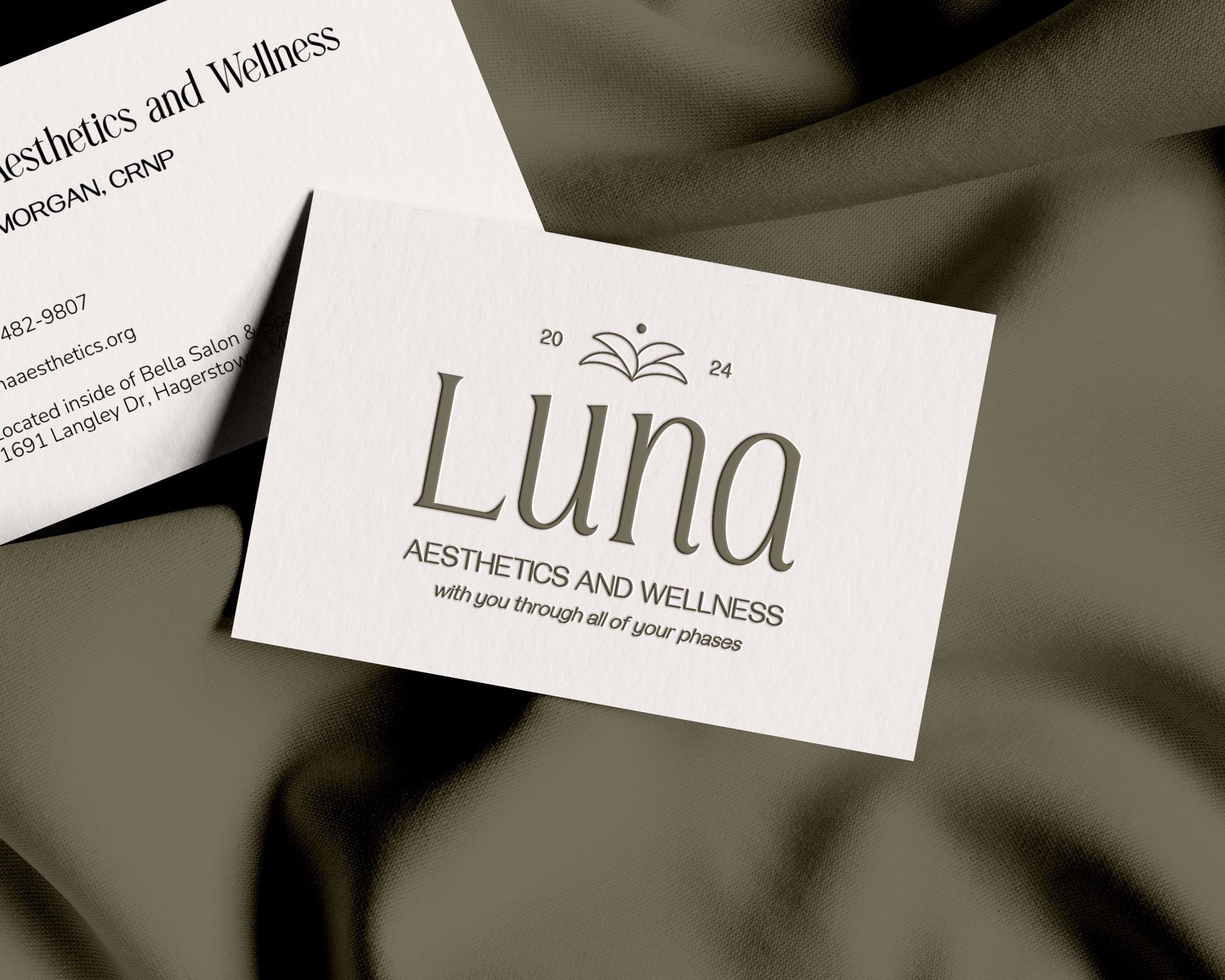 Luna-Business-Card-Mockup-green-logo.jpg