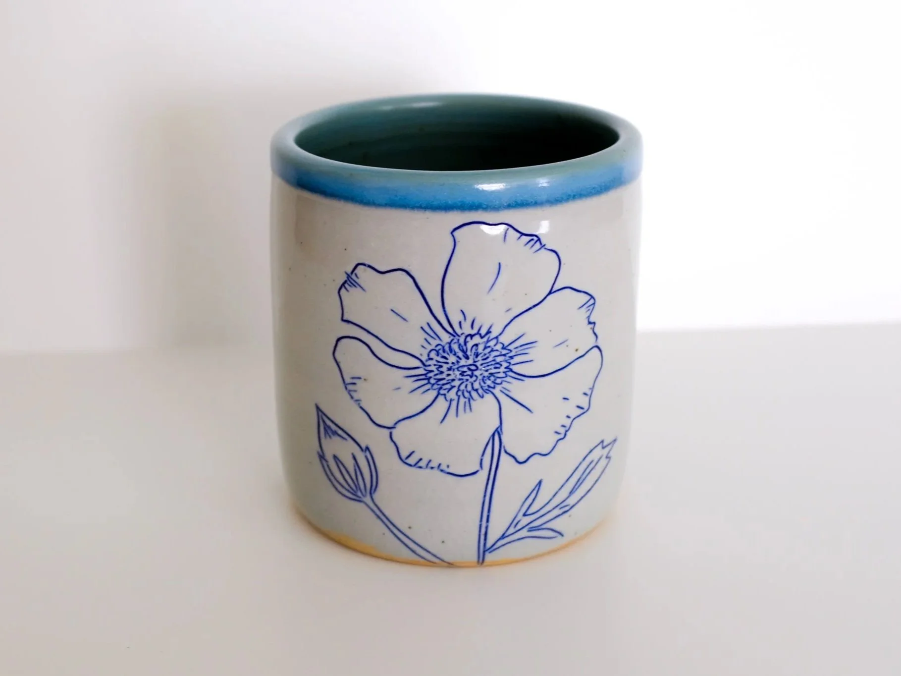 Matilija Poppy crock 2