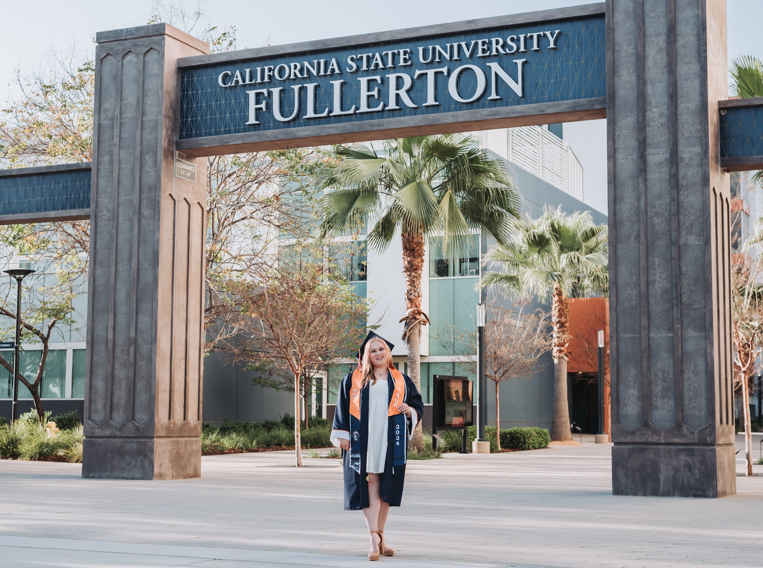 Kati's Graduation Portraits (40 of 55).JPG