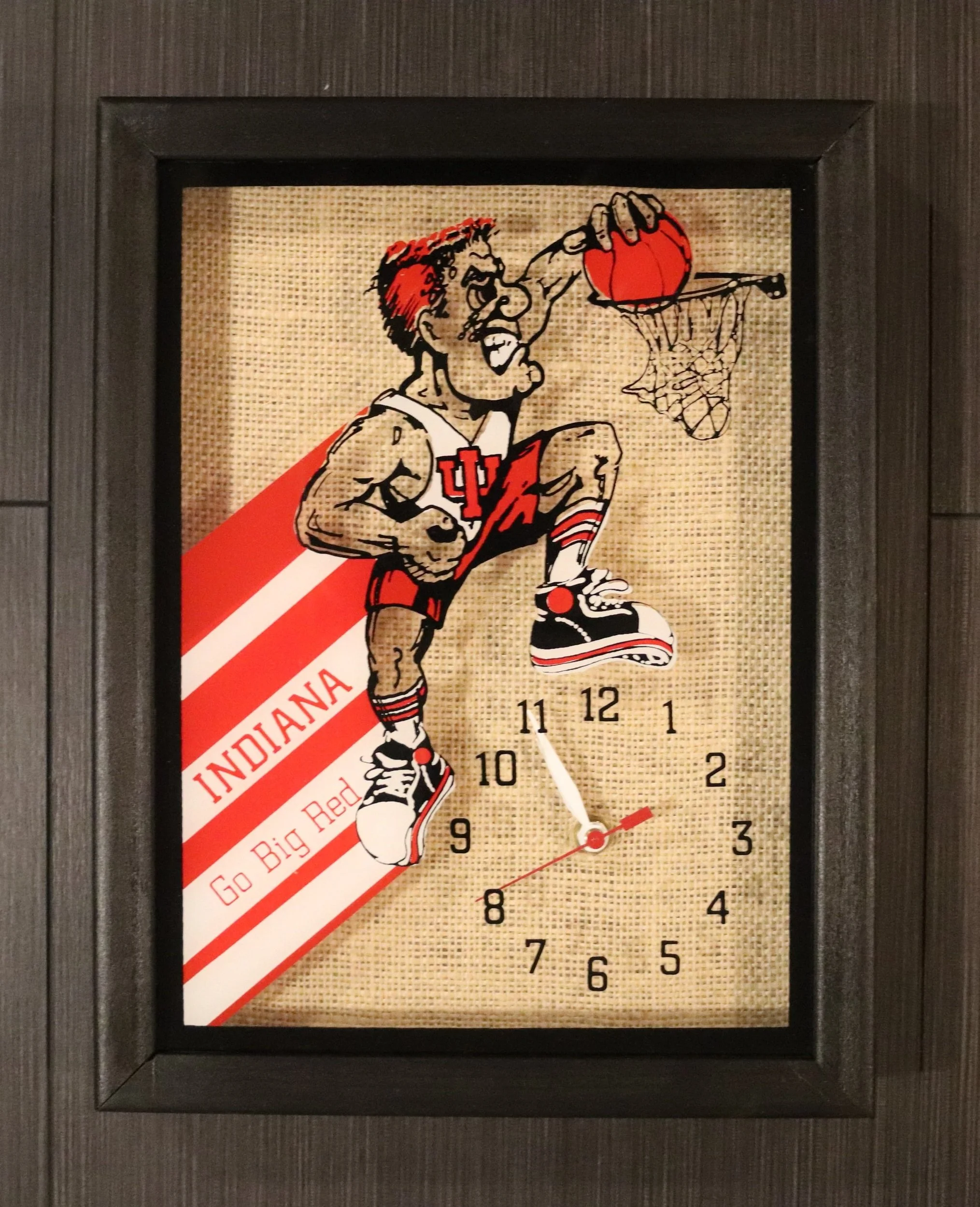 Vintage IU Indiana University Hoosiers Basketball "Go Big Red" Wall Clock