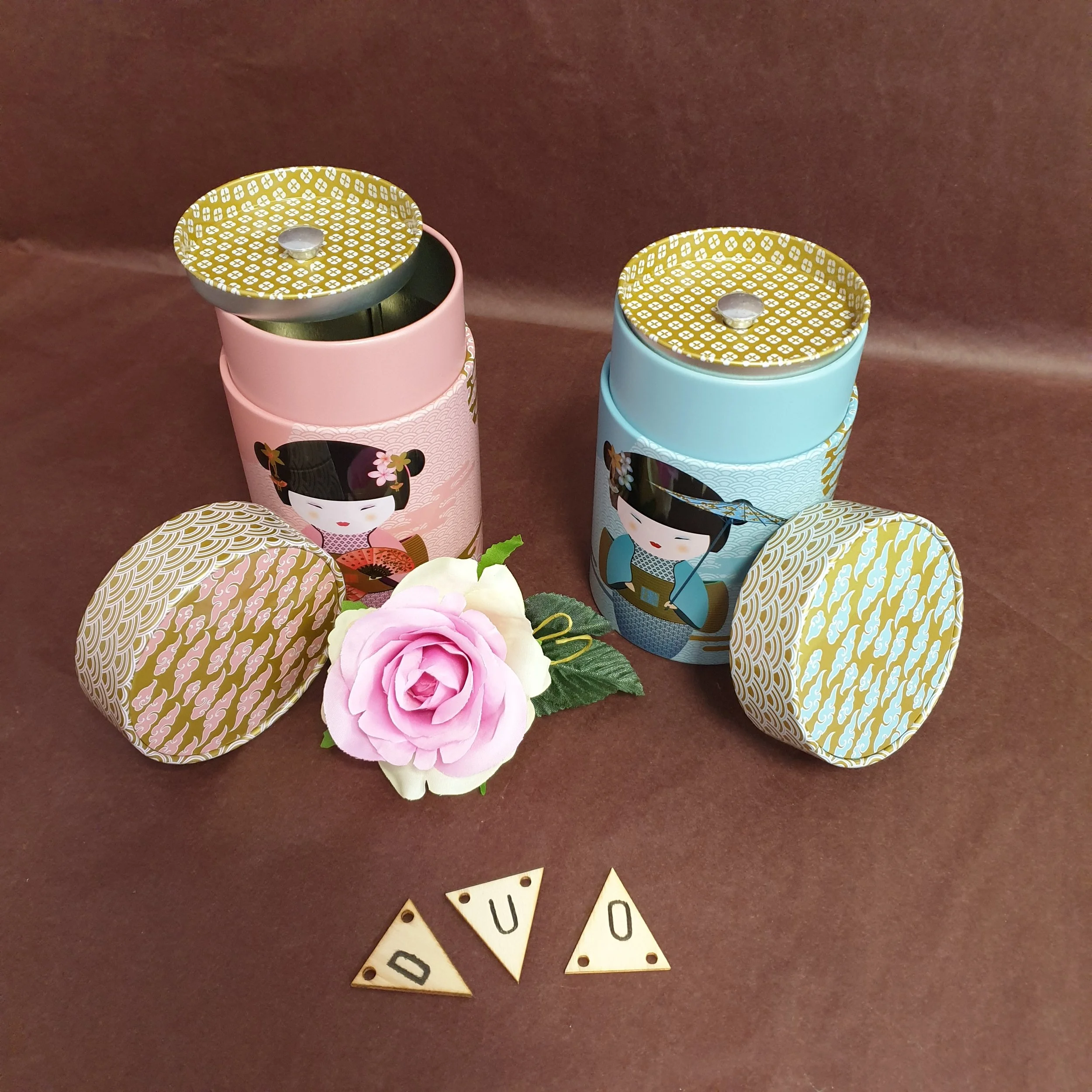 Boîtes à Thé "Kira et Pika"