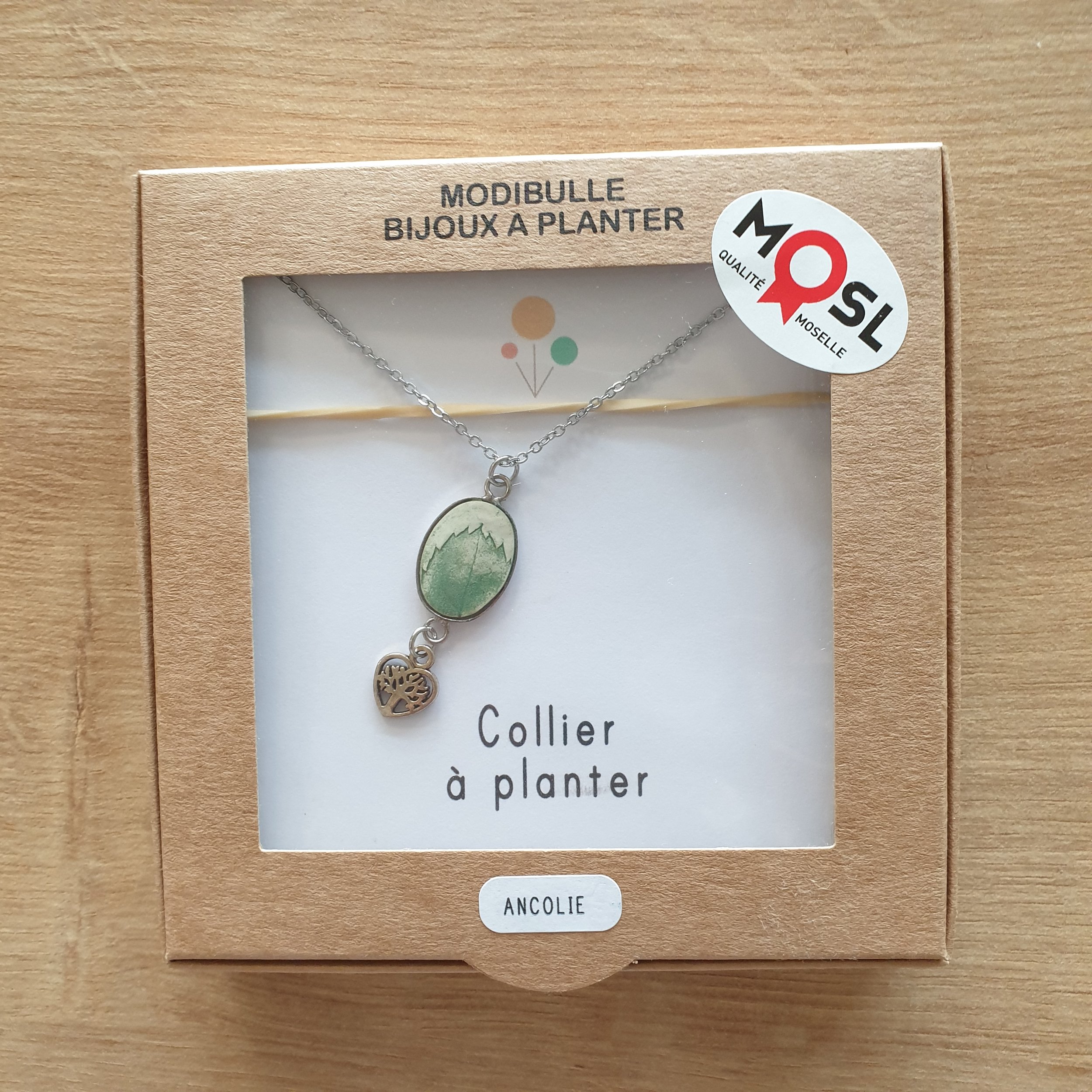 Collier à planter sur Chaîne- Ancolie des jardins (Vert d'eau)