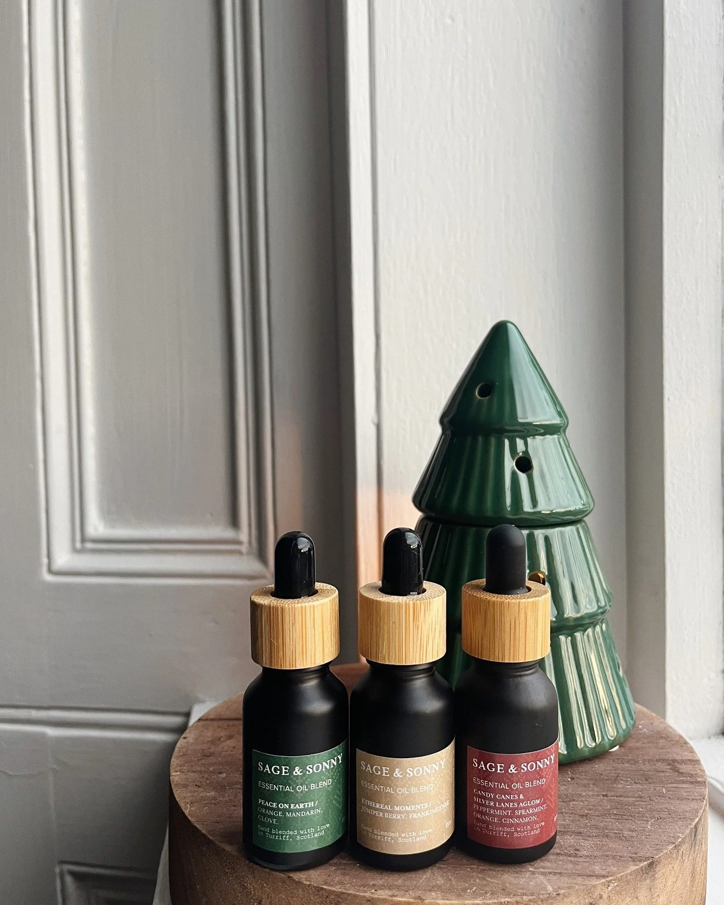 ETHEREAL MOMENTS |  festive essential oil blend