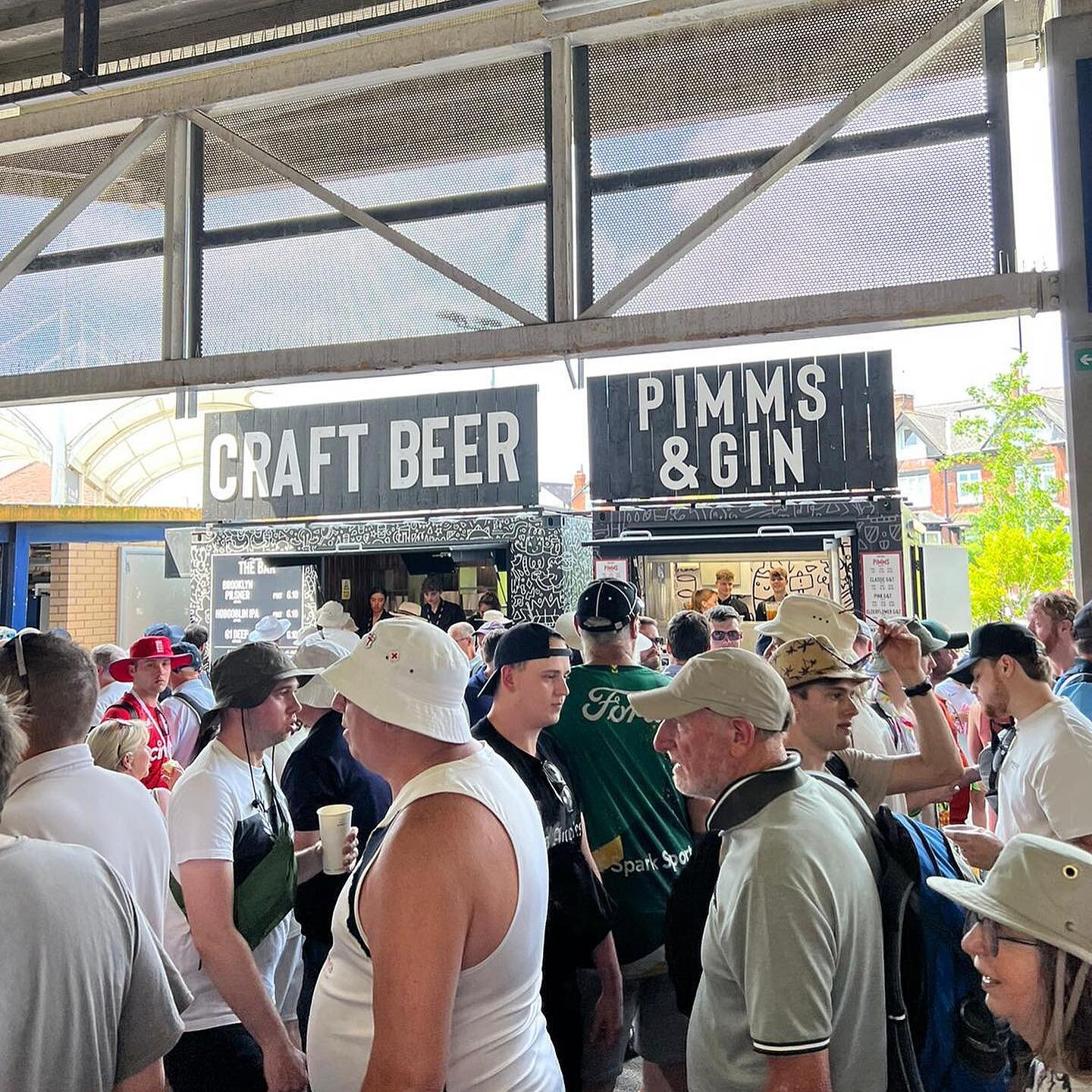 Cracking weather for Day 1 of the cricket up in Leeds - craft beer for days 🍺🍺