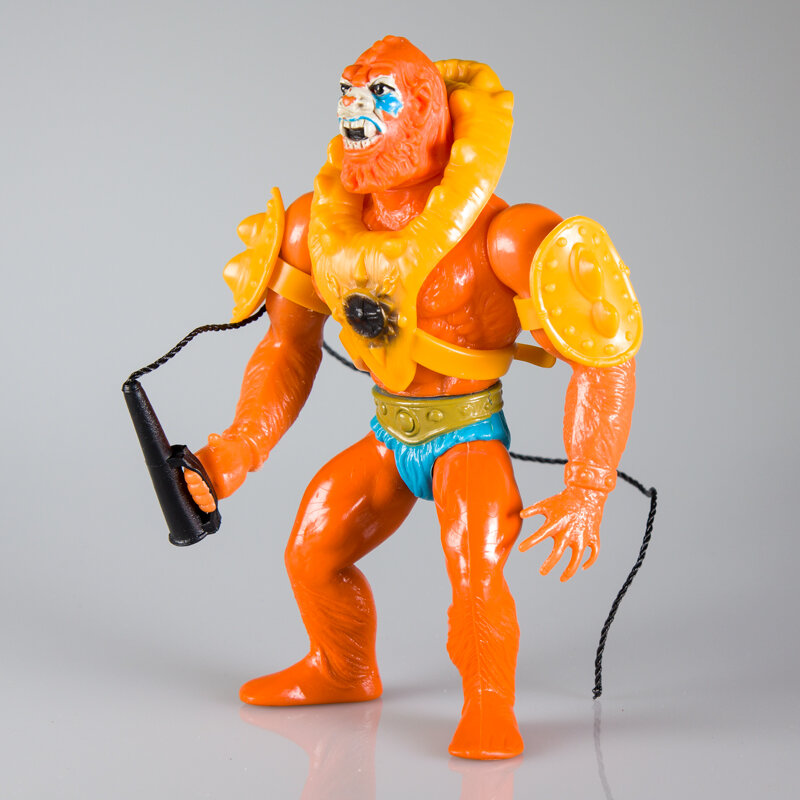  The Weapons Pak whip accessory is the same as the regular Beast Man version. 