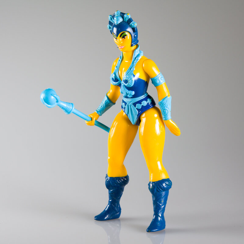  Evil-Lyn is the only evil female figure in the line. 