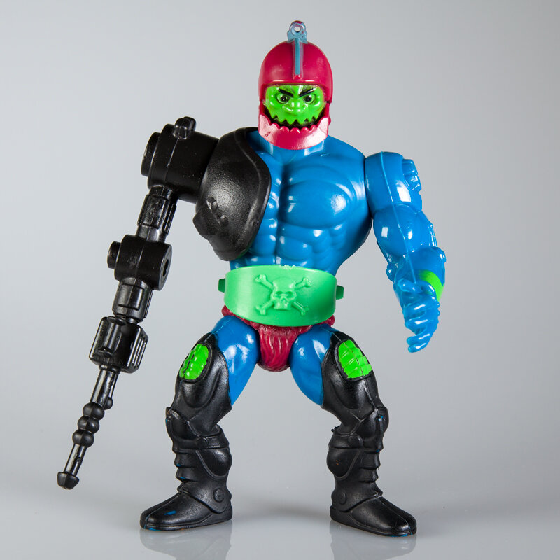  One of the most popular MOTU characters. Note the large pupils on this example. 