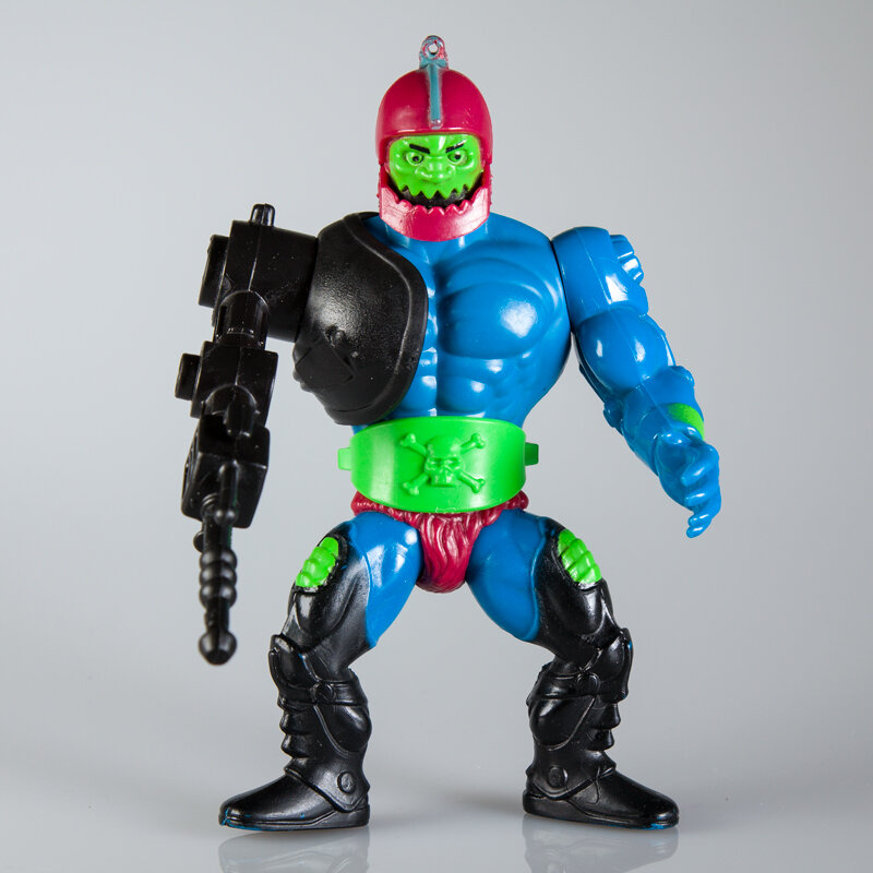 This example has smaller pupils. The change gives Trap Jaw a different but equally sinister expression. 