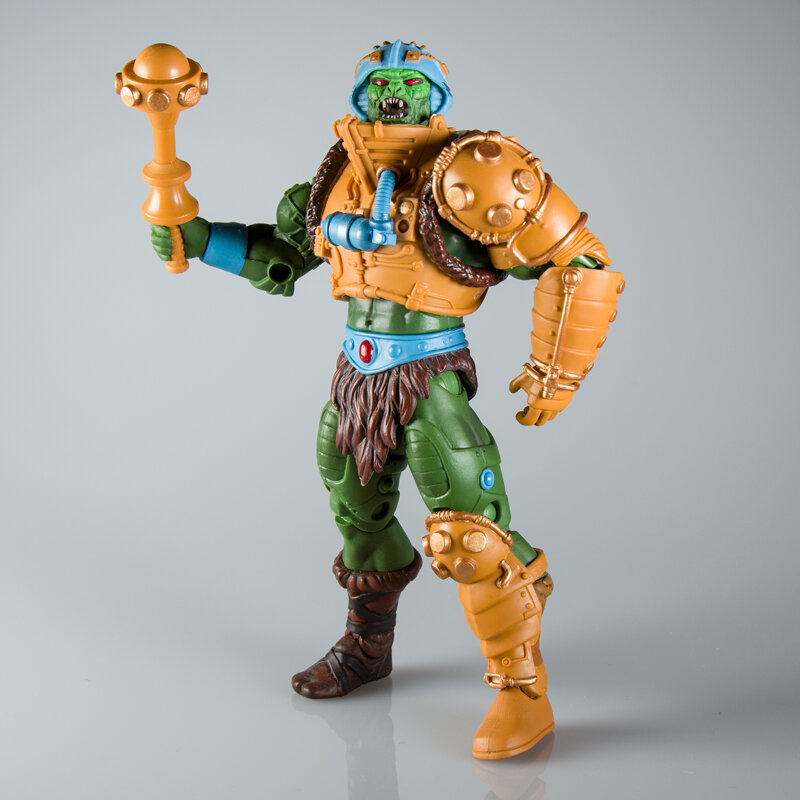 classics-snake-man-at-arms-2.jpg