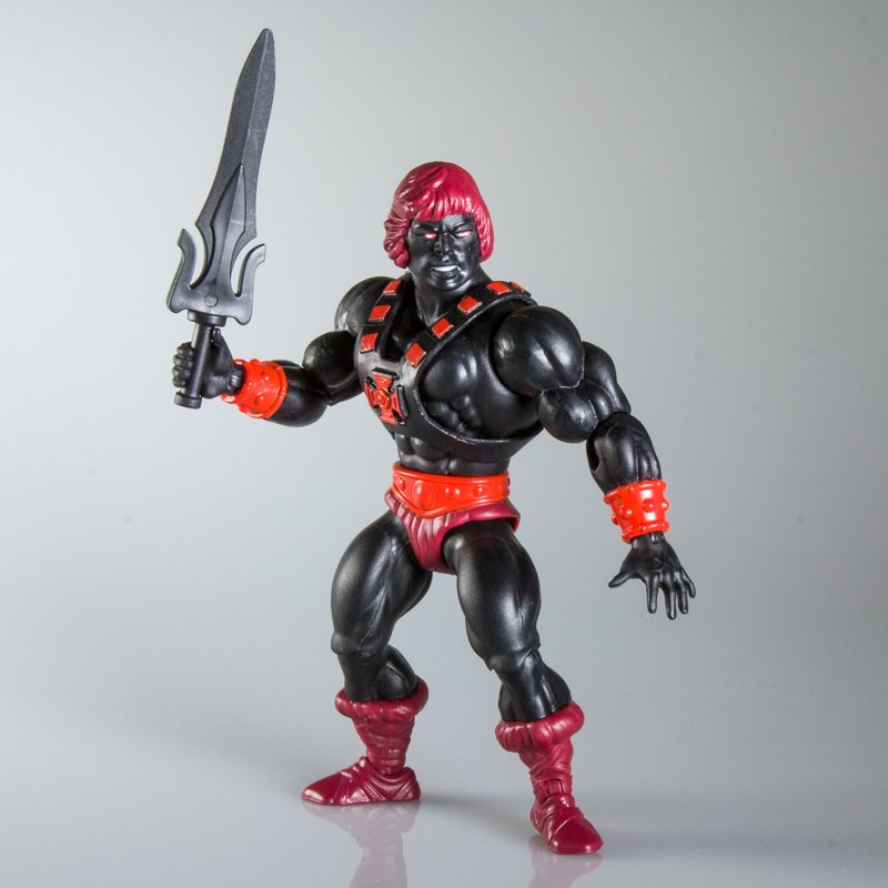 origins-anti-eternia-he-man-3.jpg