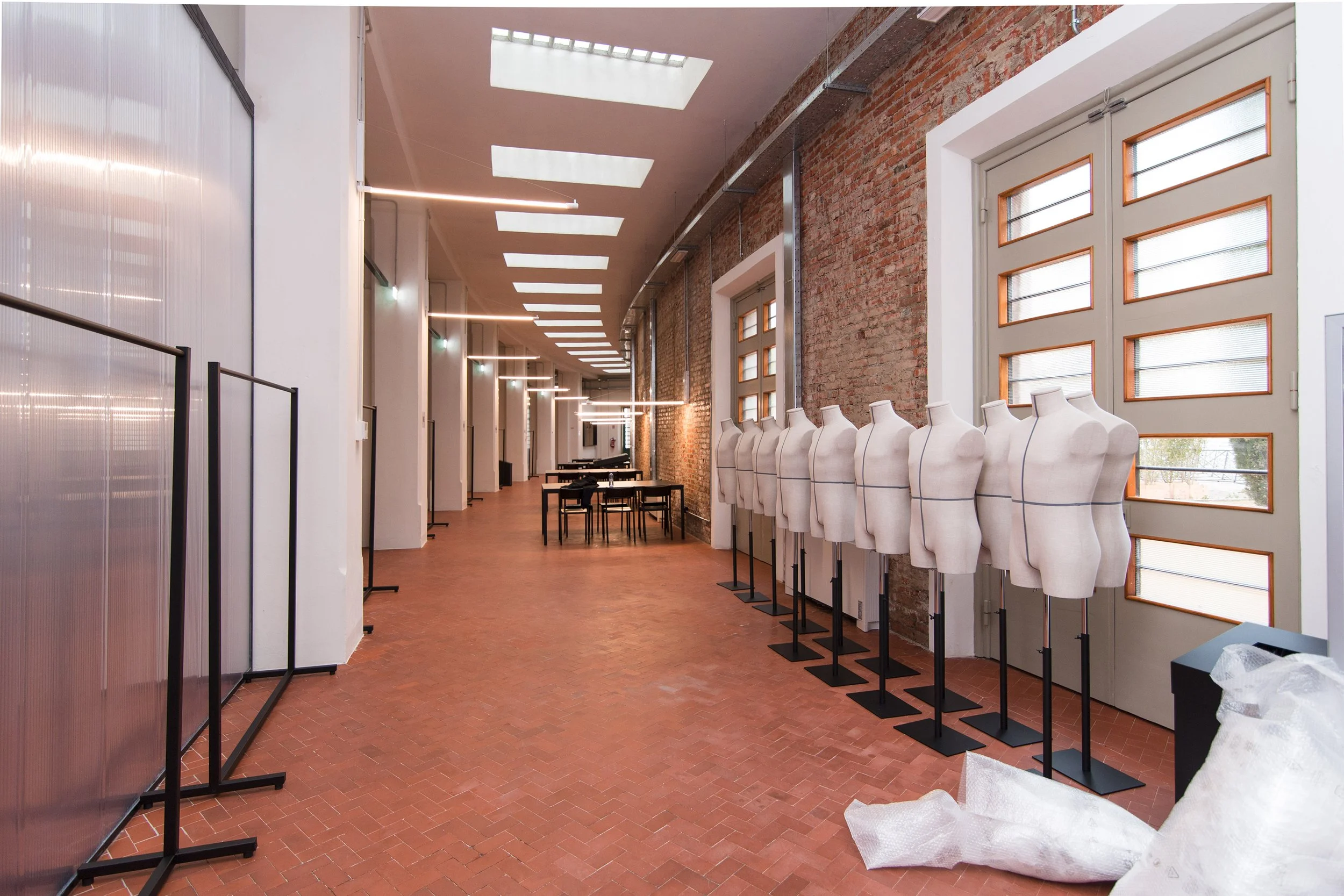 manifattura - b7 tijdelijke modeschool 3.jpg