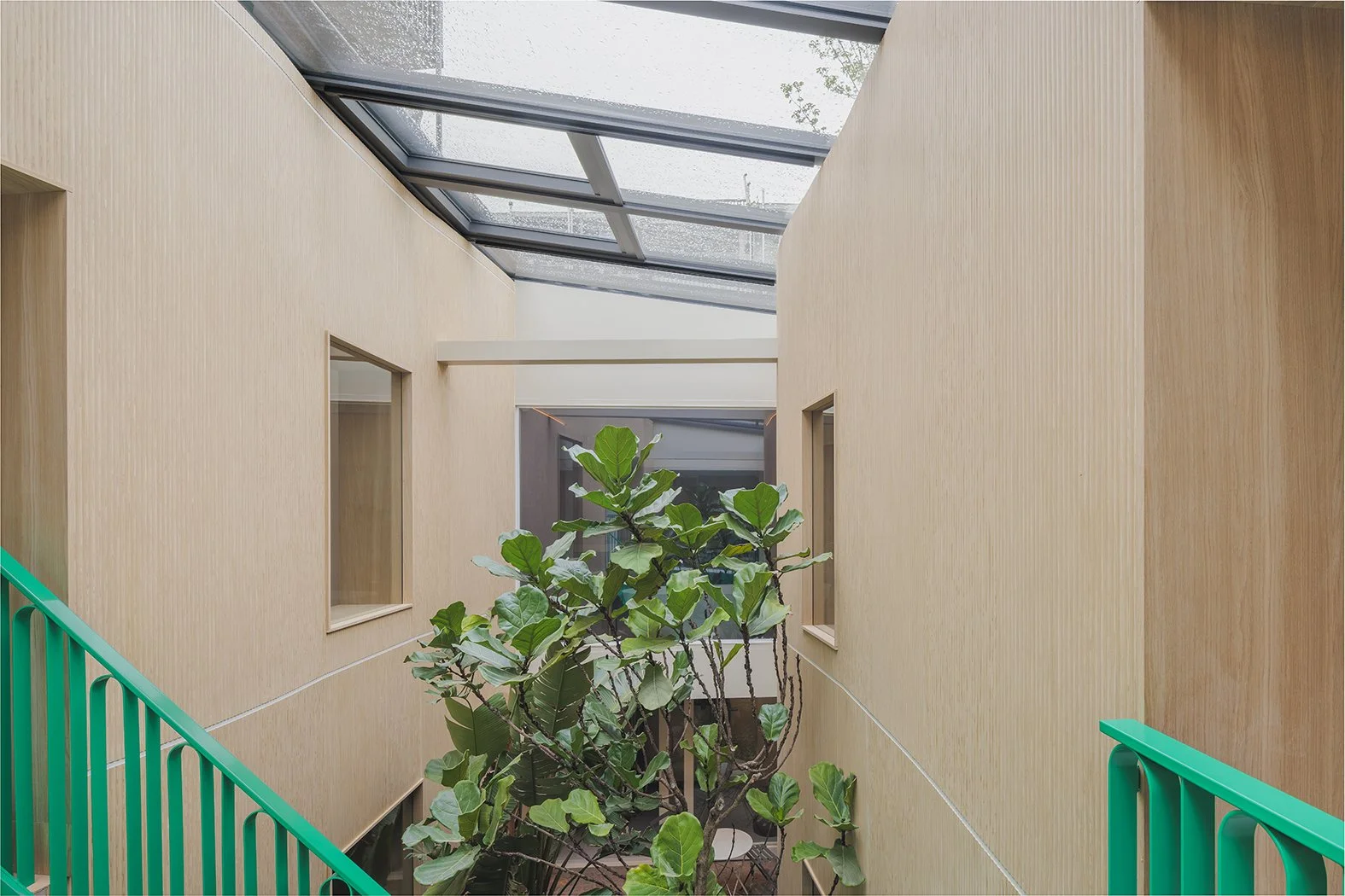 patiohuis patio trap.jpg