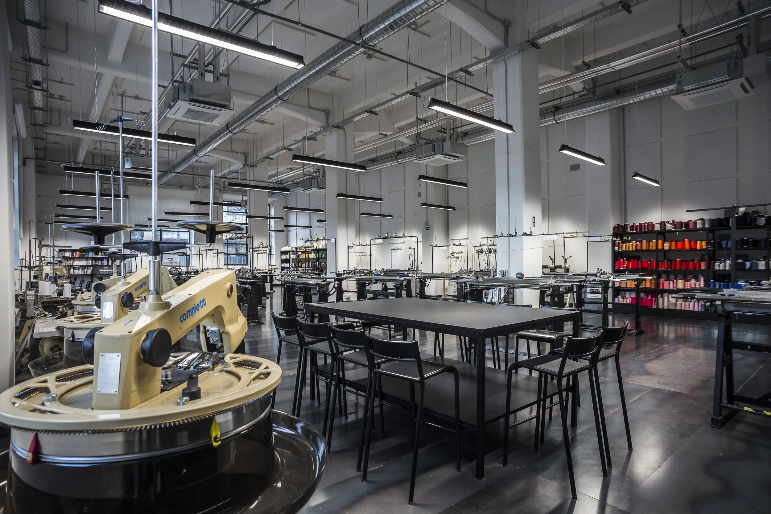 manifattura - b6 gebouw modeschool 4.jpg
