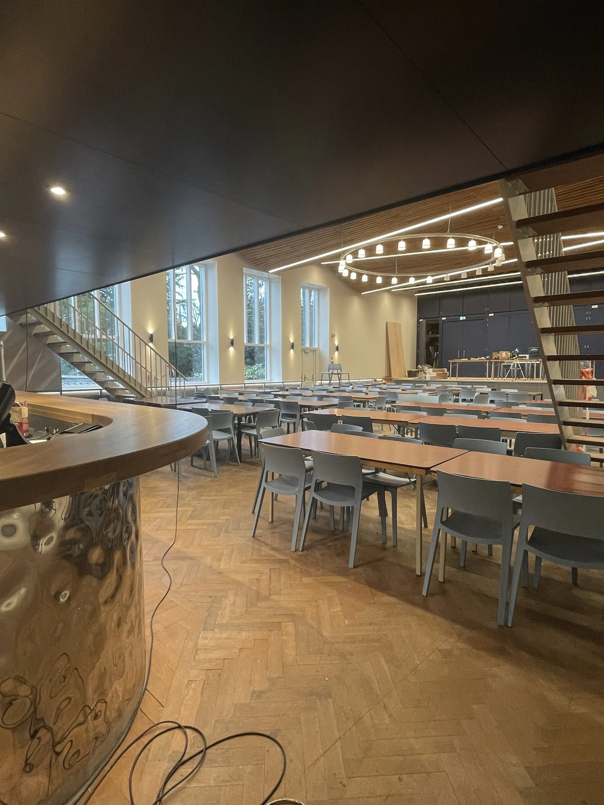 delft zaal bijna 1.jpg
