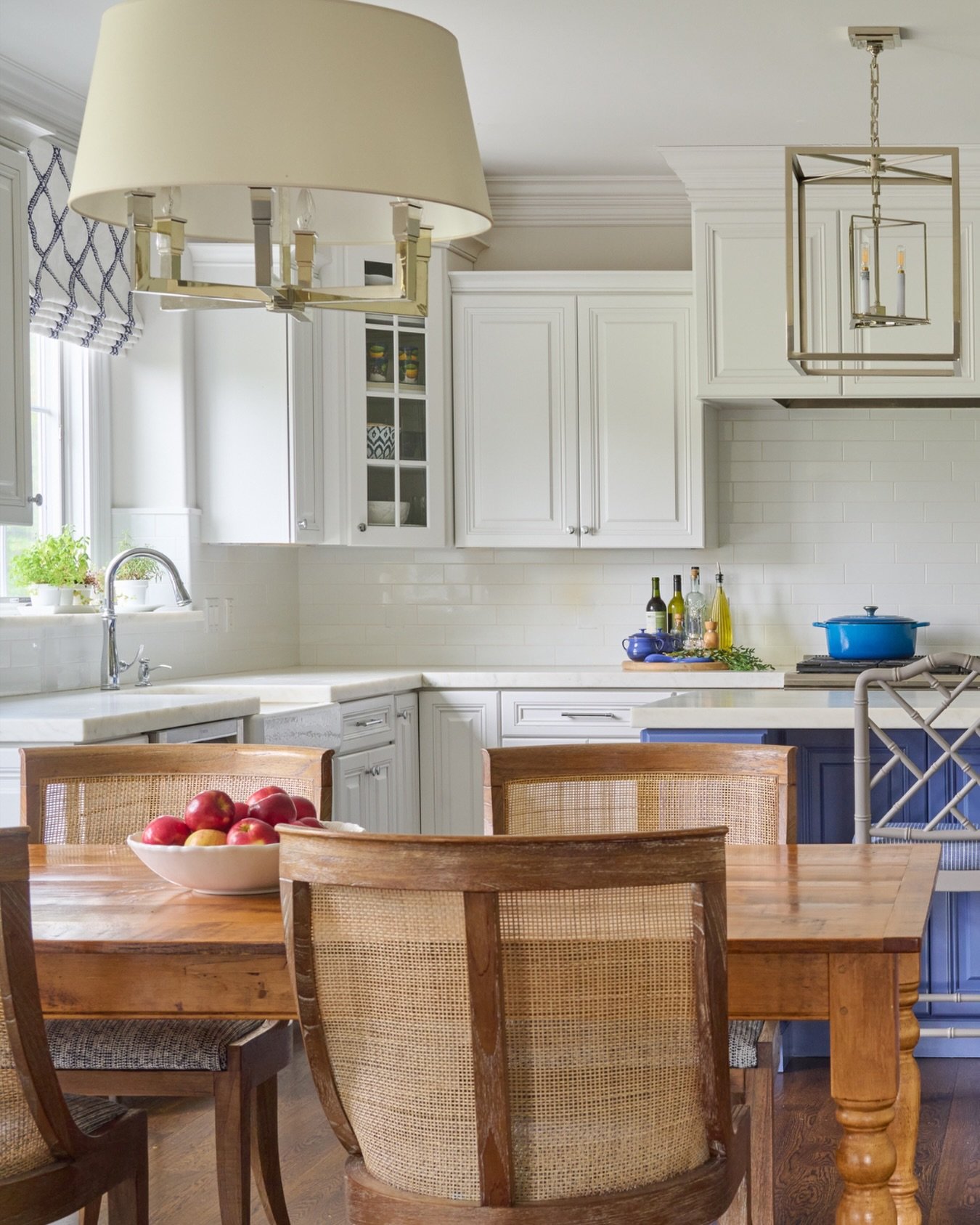 Designed for gathering, with intention behind every detail.

From the generous scale of the island to the warmth of natural materials and custom millwork, this kitchen was created to feel both refined and inviting. A space where craftsmanship meets e