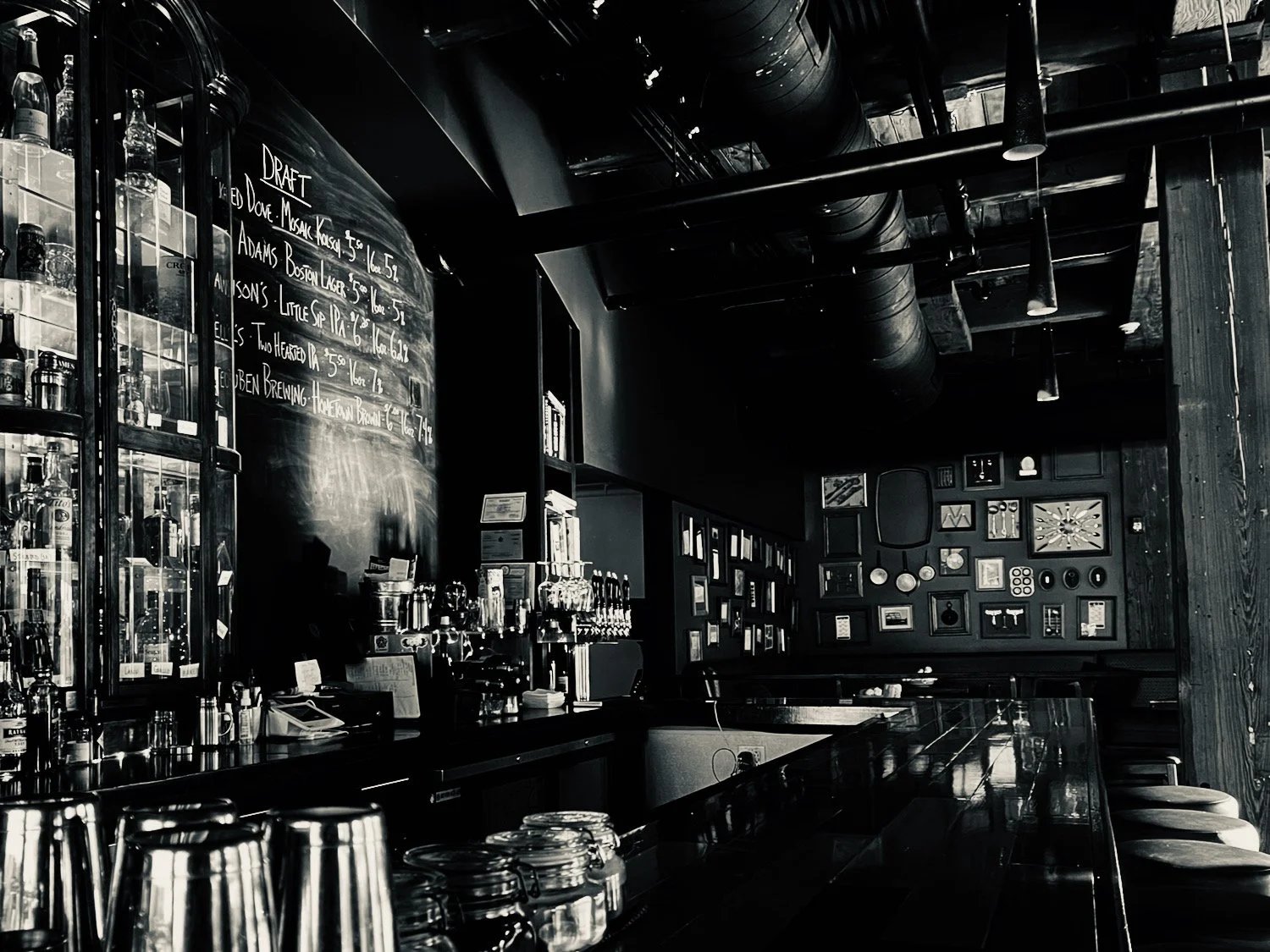 Bar photo 1