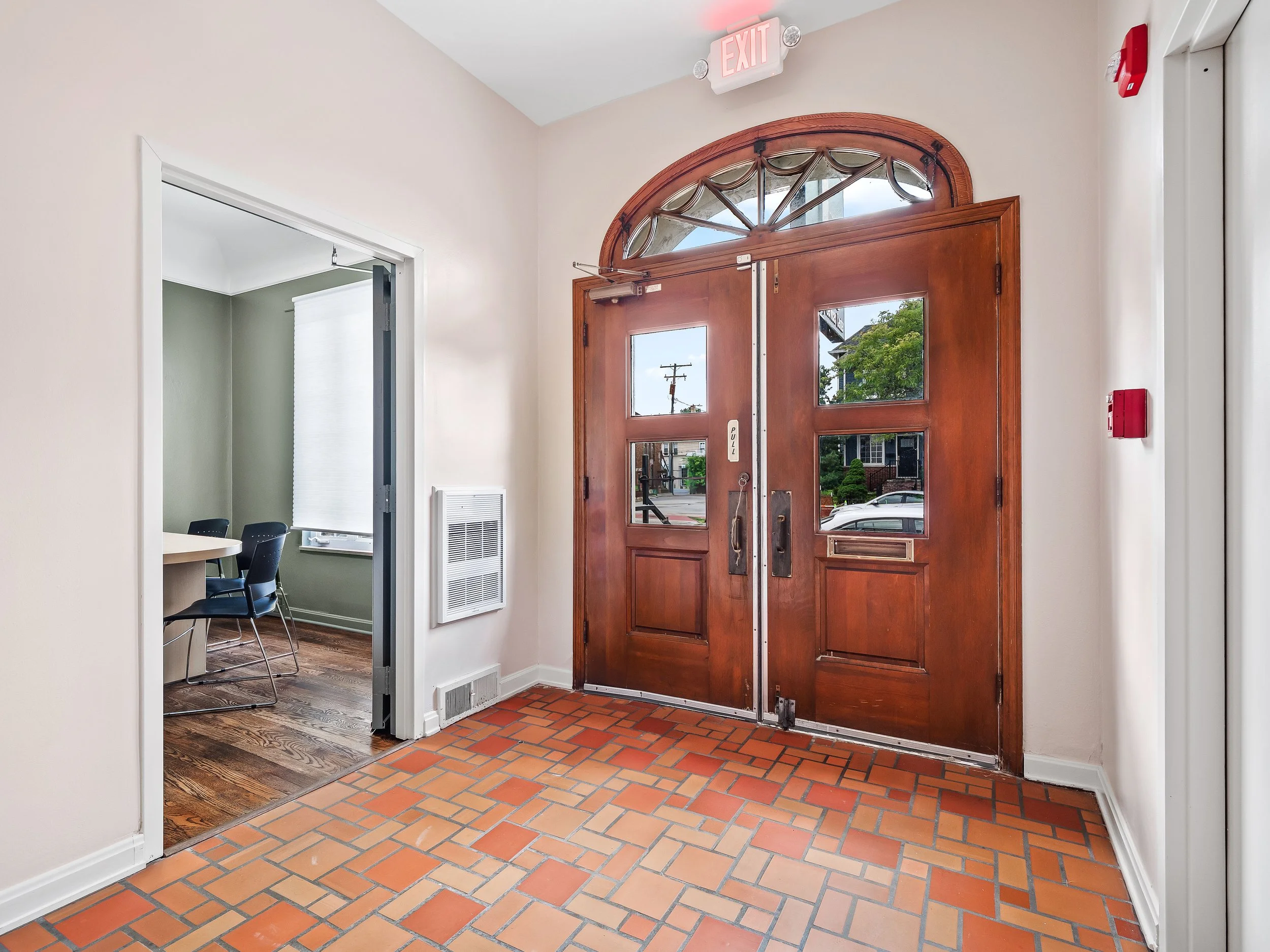 12900MadisonAve-11.jpg