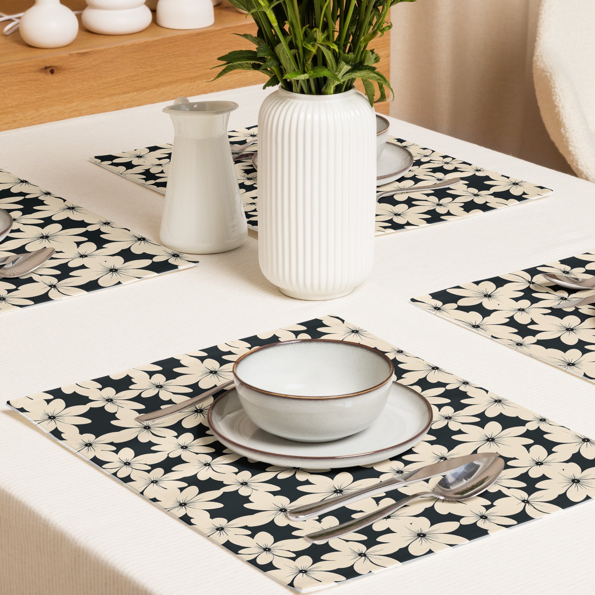 placemat-set-(4)-white-front-655527ca2a39d.jpg
