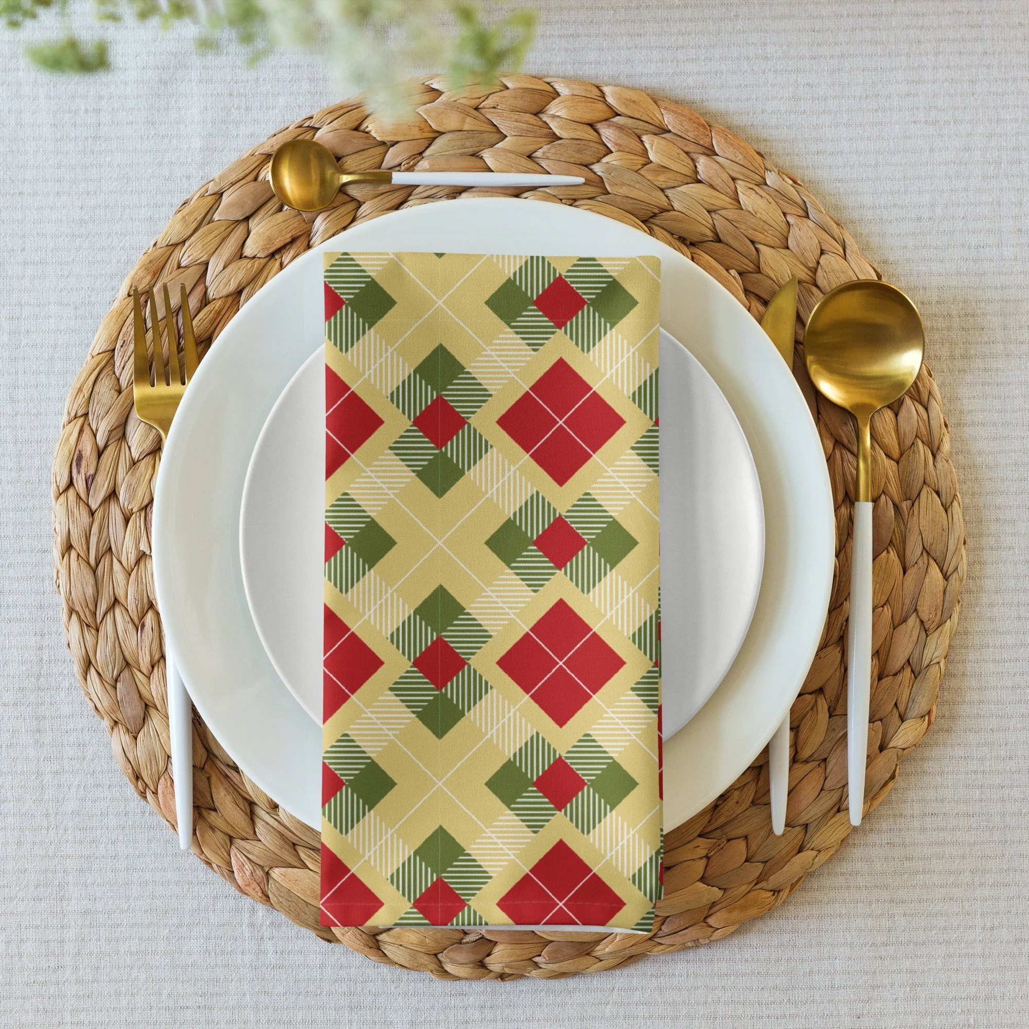 cloth-napkin-set-(4)-white-front-65553e6470267.jpg